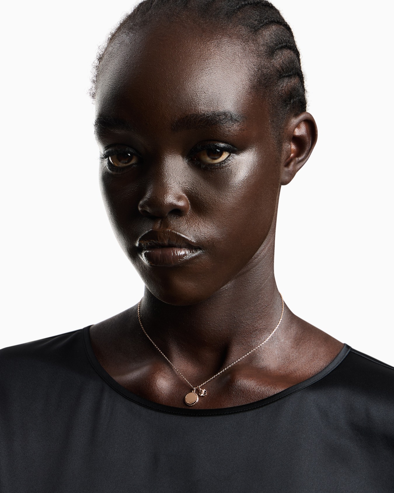 Collar con colgante de latón oro rosa Diapositiva 1