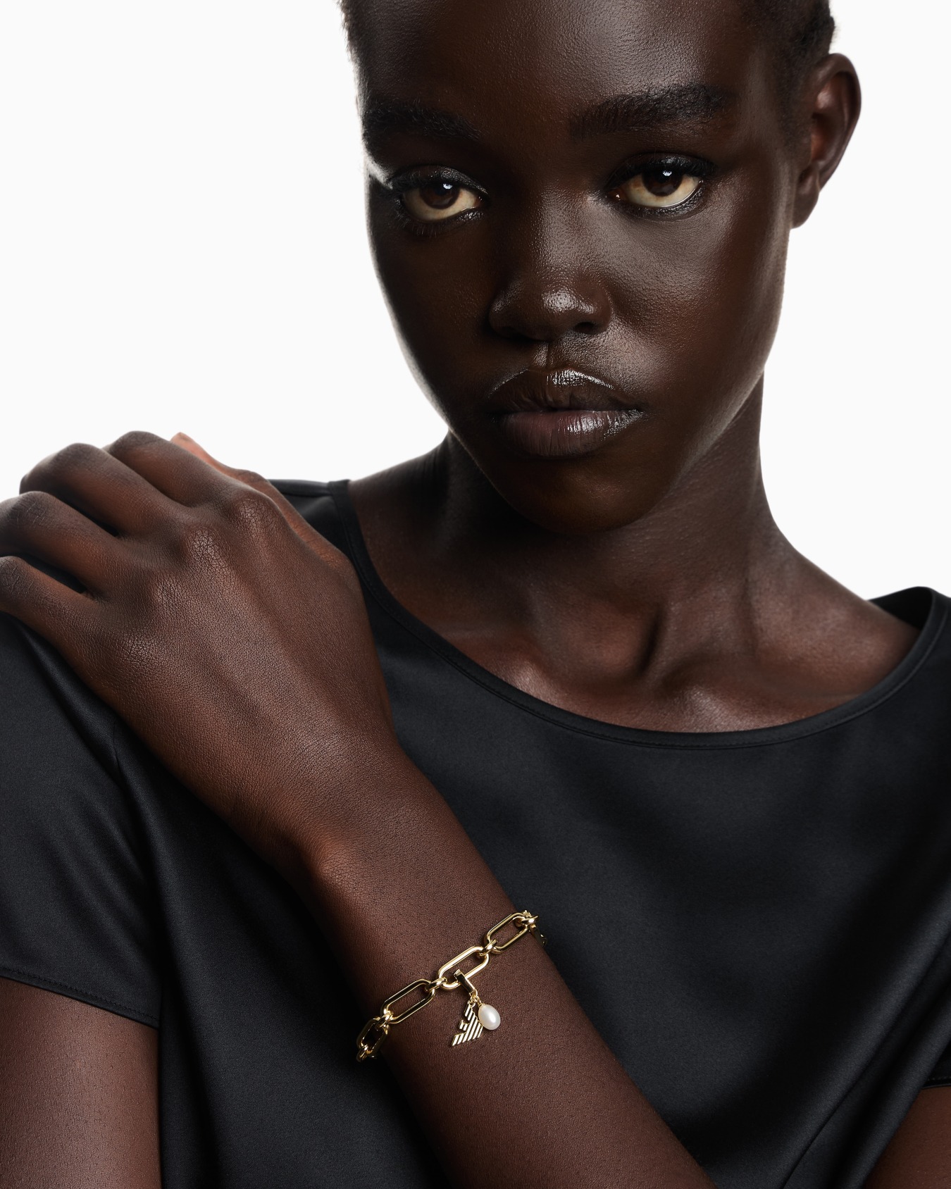 エンポリオ アルマーニ チャーム ゴールドトーンブラス パール スライドする 1