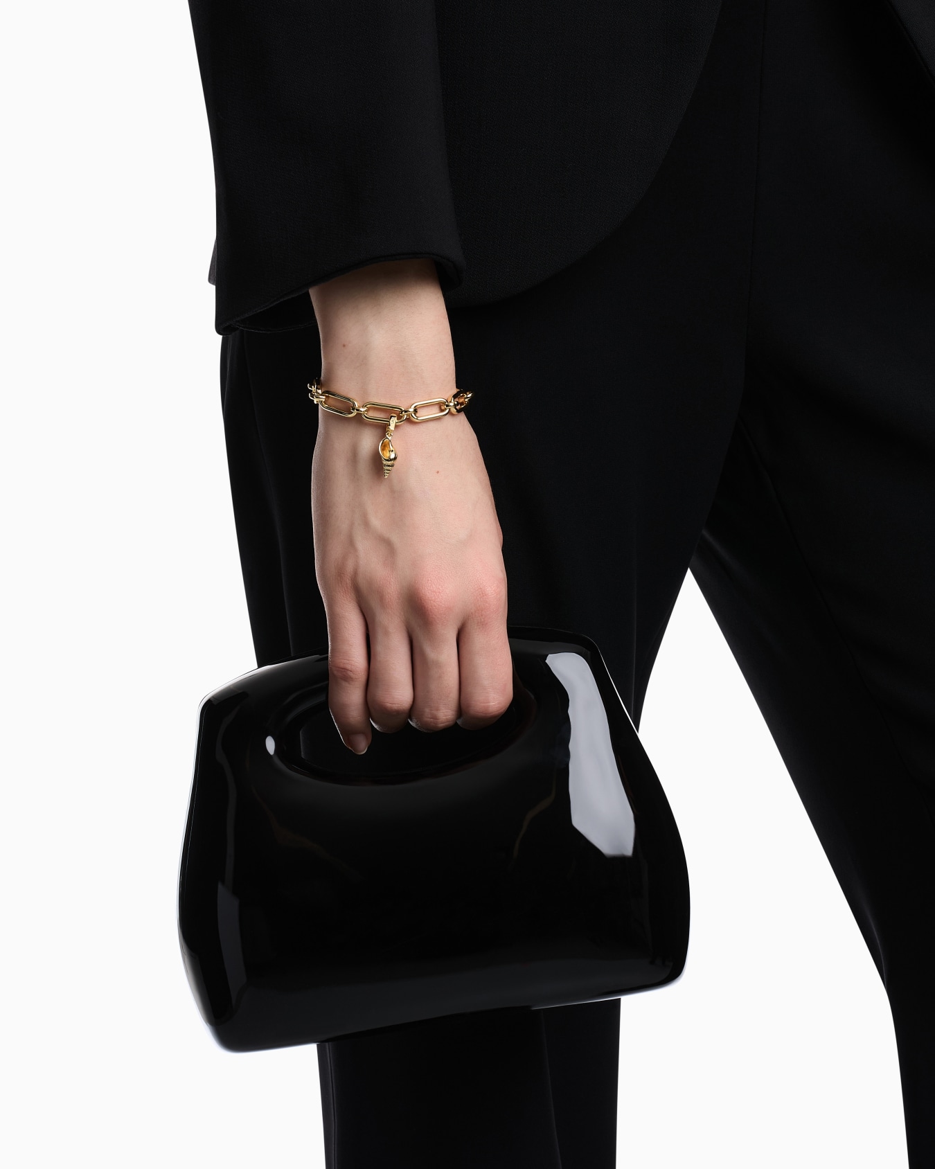 Charm a forma di conchiglia in madreperla Slide 2