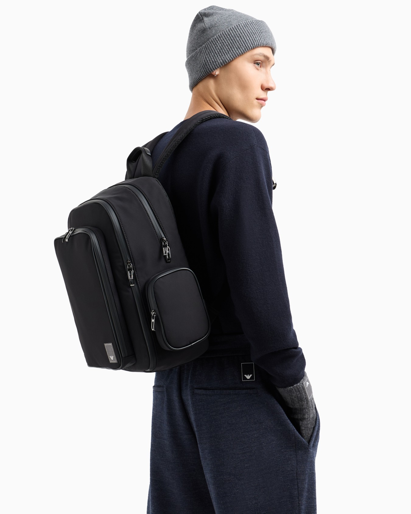 Travel Essential nylon backpack Slide 5
