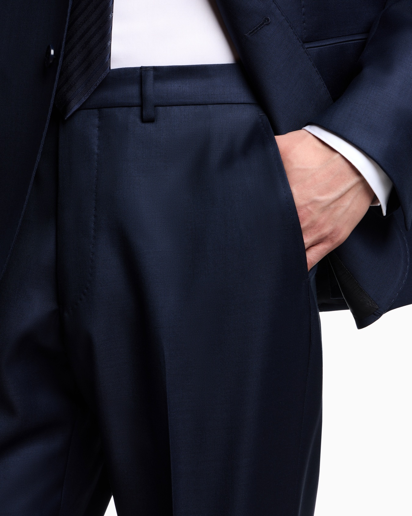 Single-breasted suit in a silky-finish grisaille Slide 5