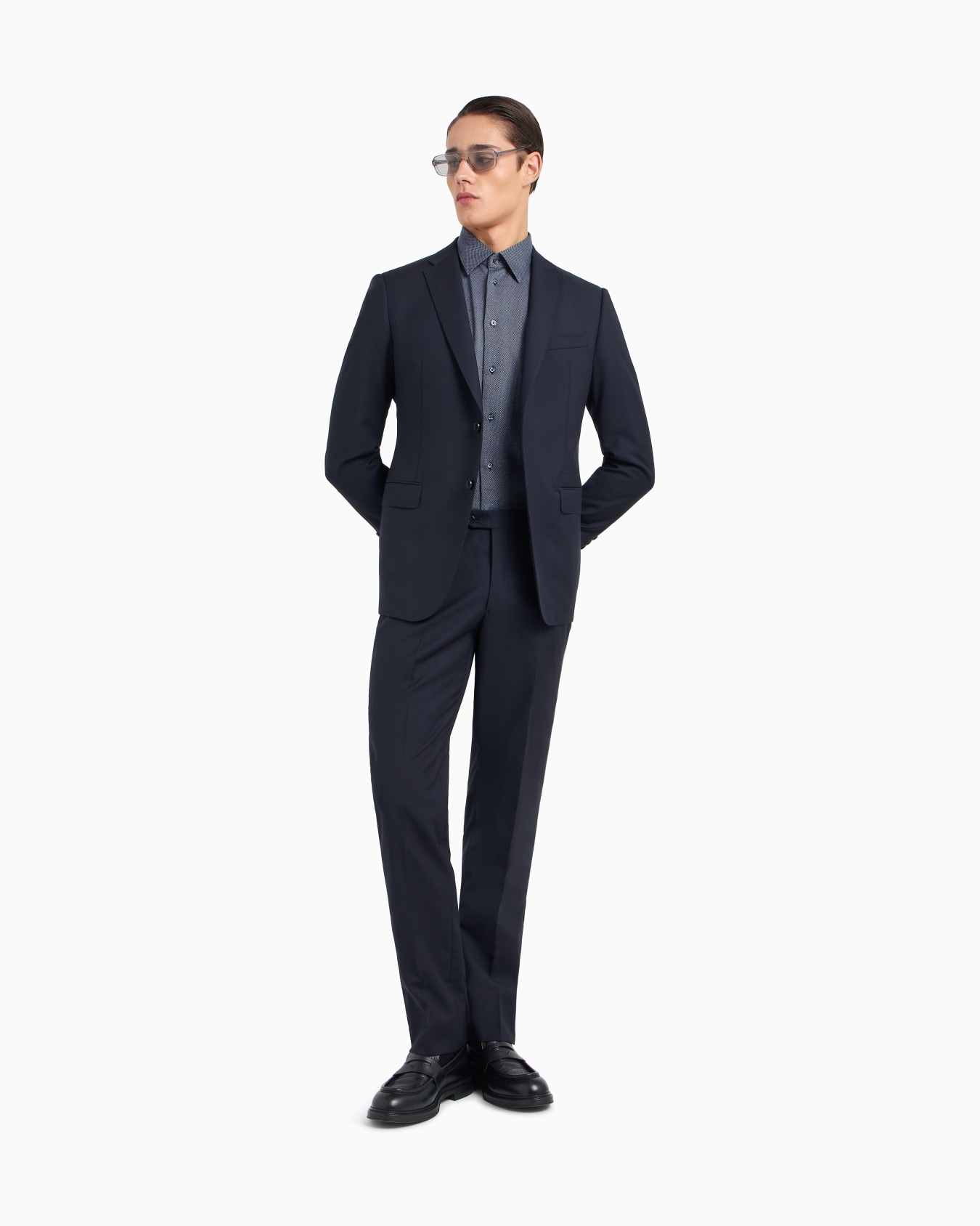 Slim-fit, single-breasted suit in tone-on-tone micro-striped virgin wool Slide 1
