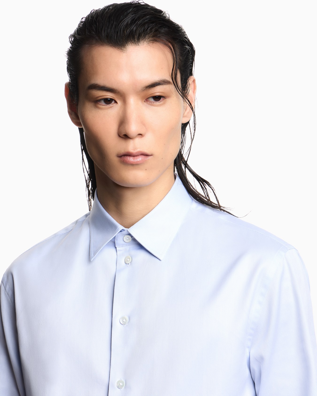 Shirt in micro-armure chintz fabric Slide 4