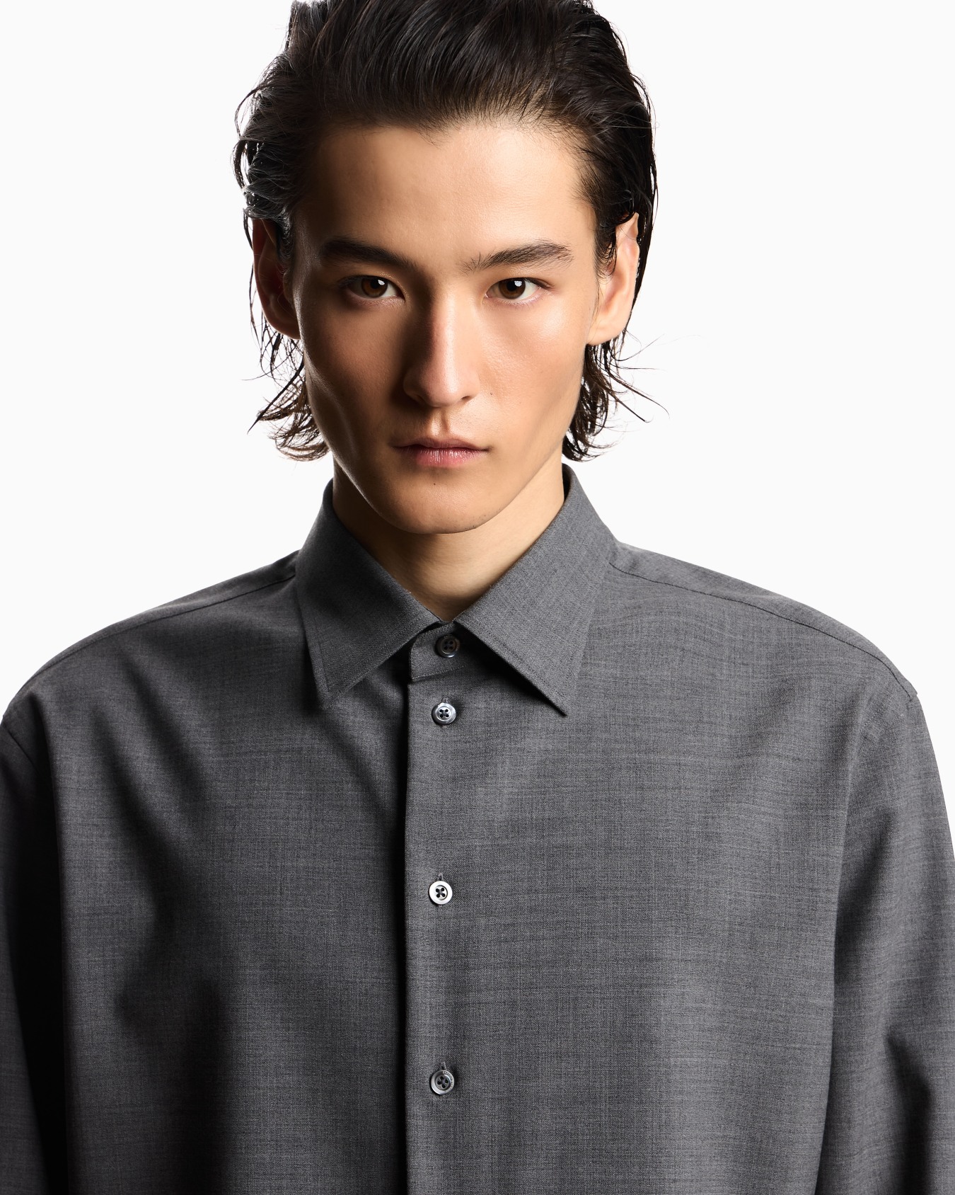 Soft finish virgin wool canvas shirt Slide 4