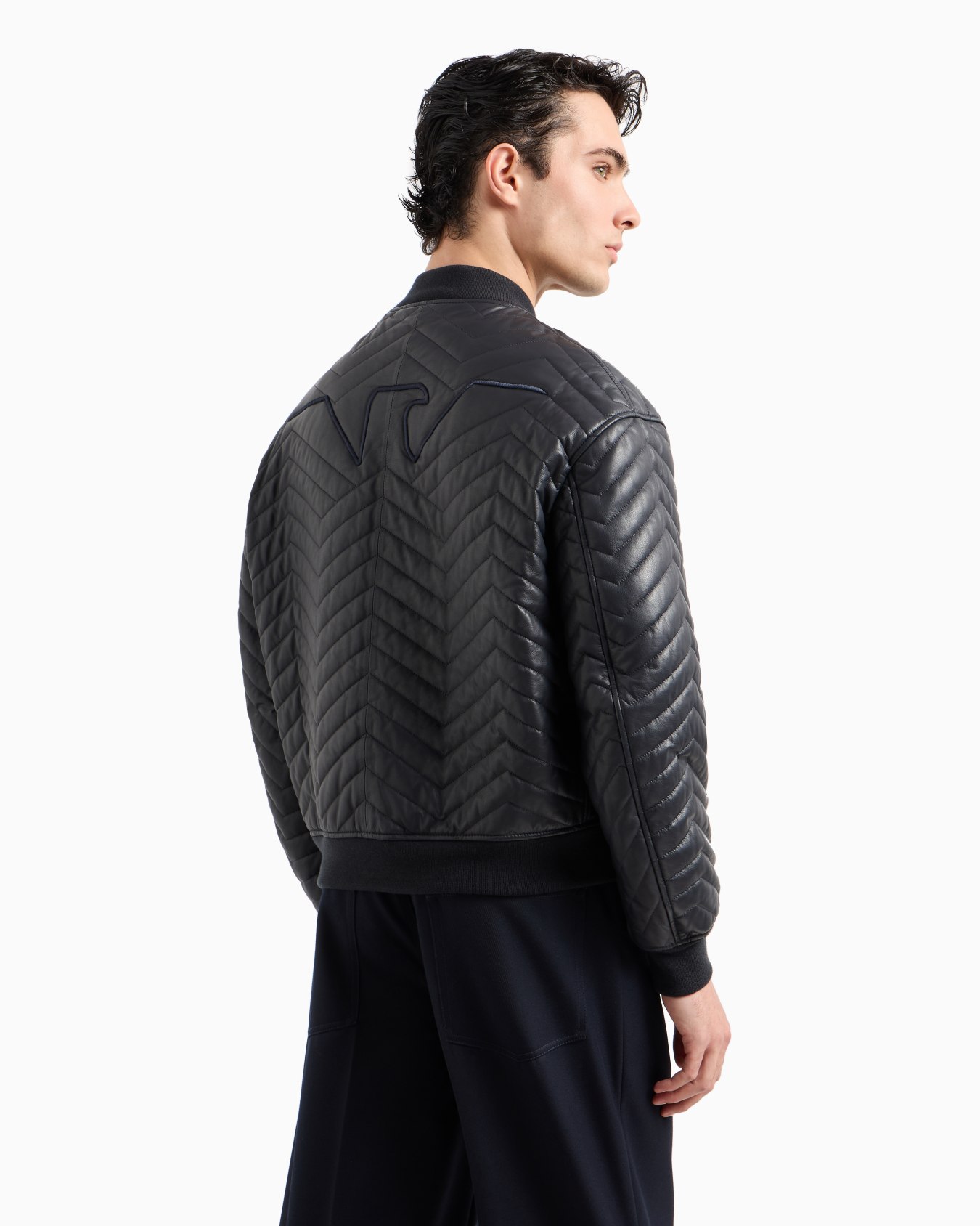 Blouson ample en peau d’agneau matelassé semi-aniline avec motif chevron Diapositive 2