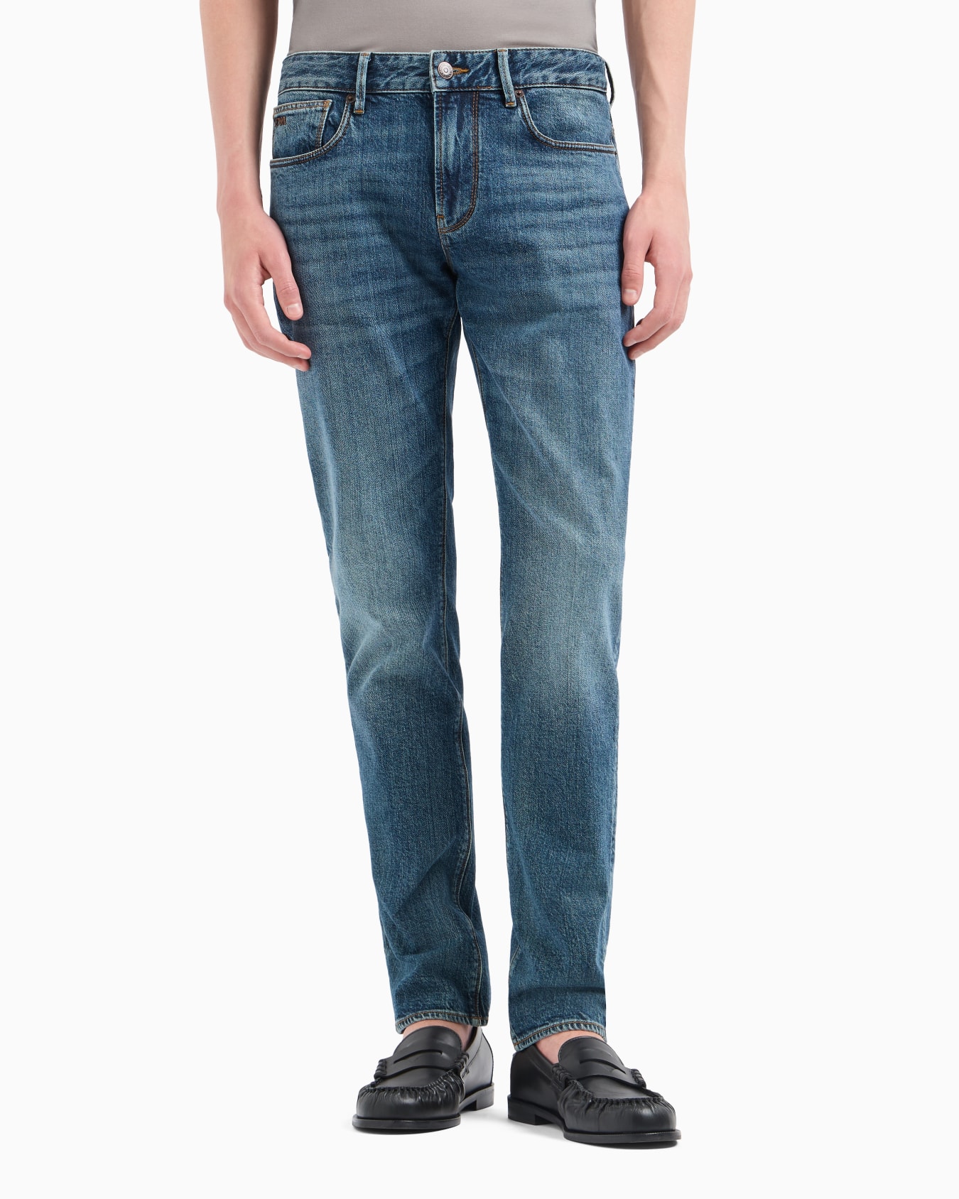 J06 slim-fit, washed denim jeans Slide 4