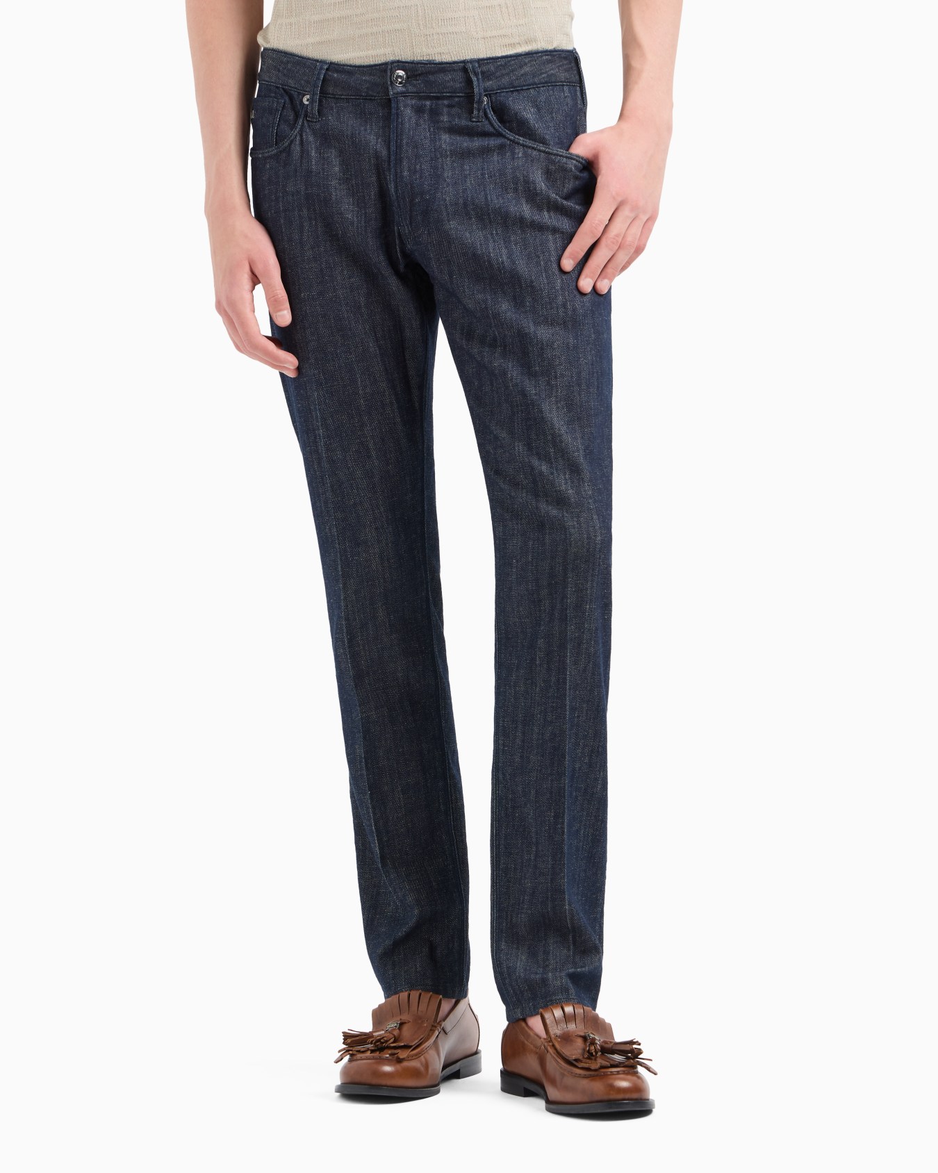J06 slim-fit comfort-denim jeans Slide 4
