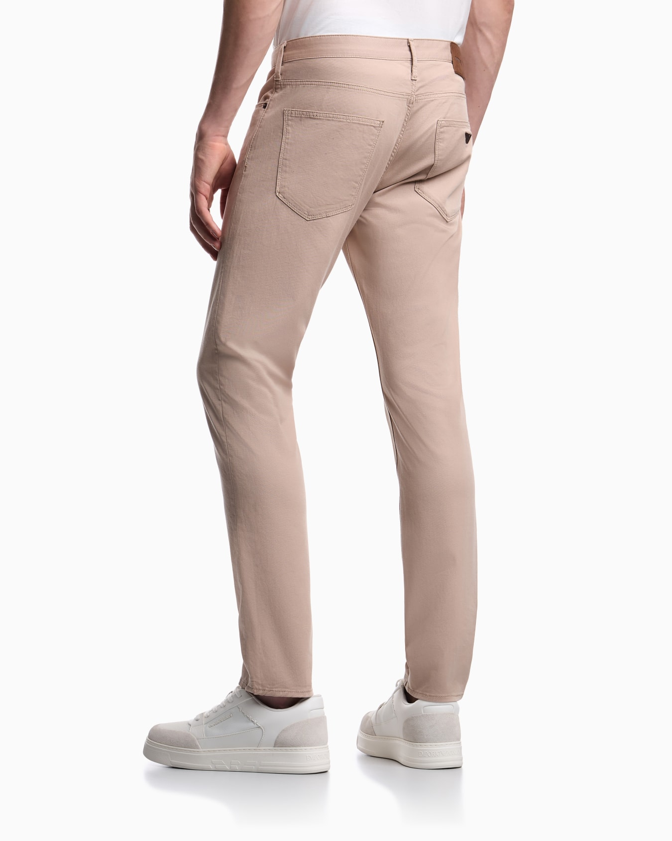 J06 stretch-fabric slim-fit trousers Slide 3