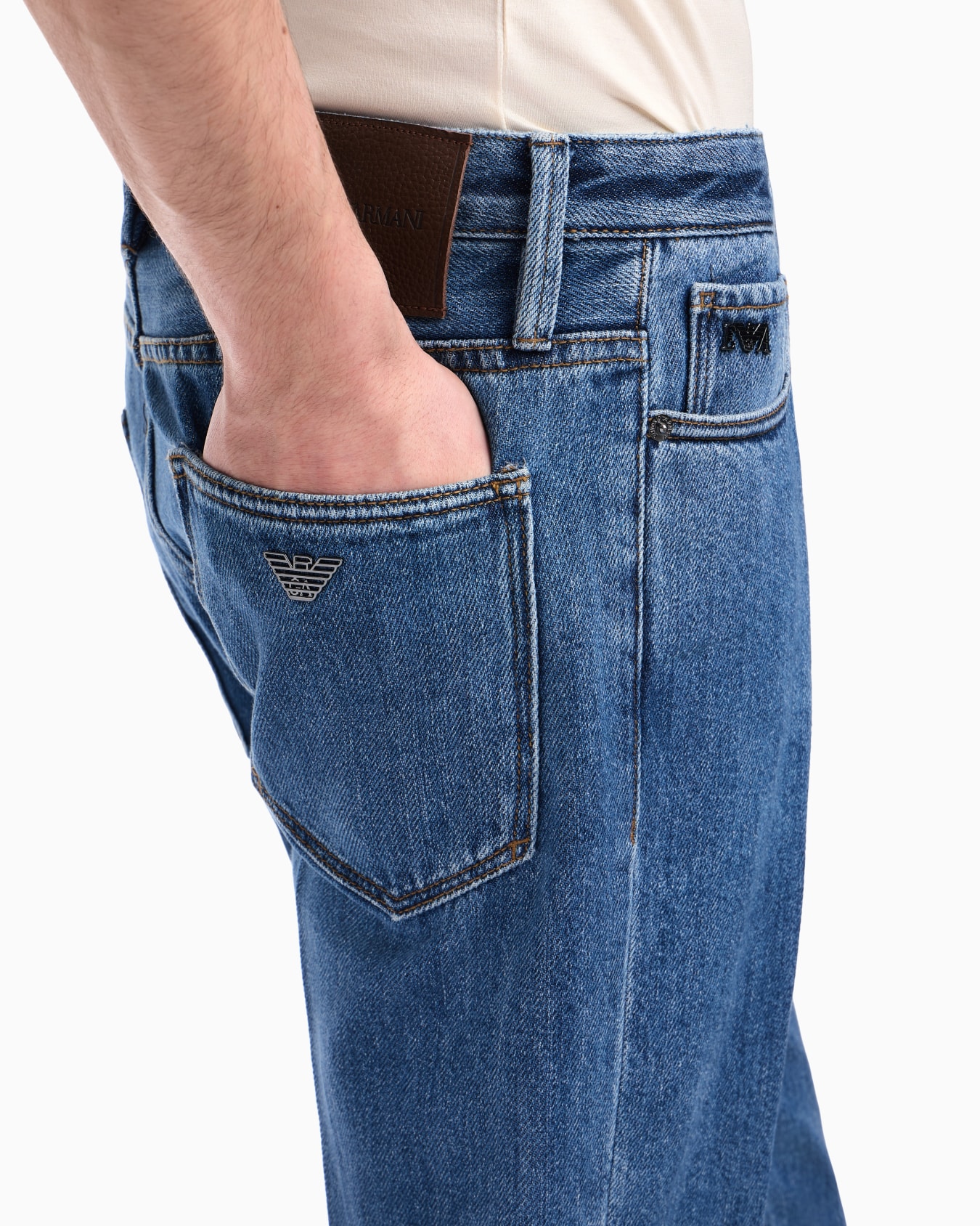 J06 slim-fit jeans in lyocell-blend denim Slide 4