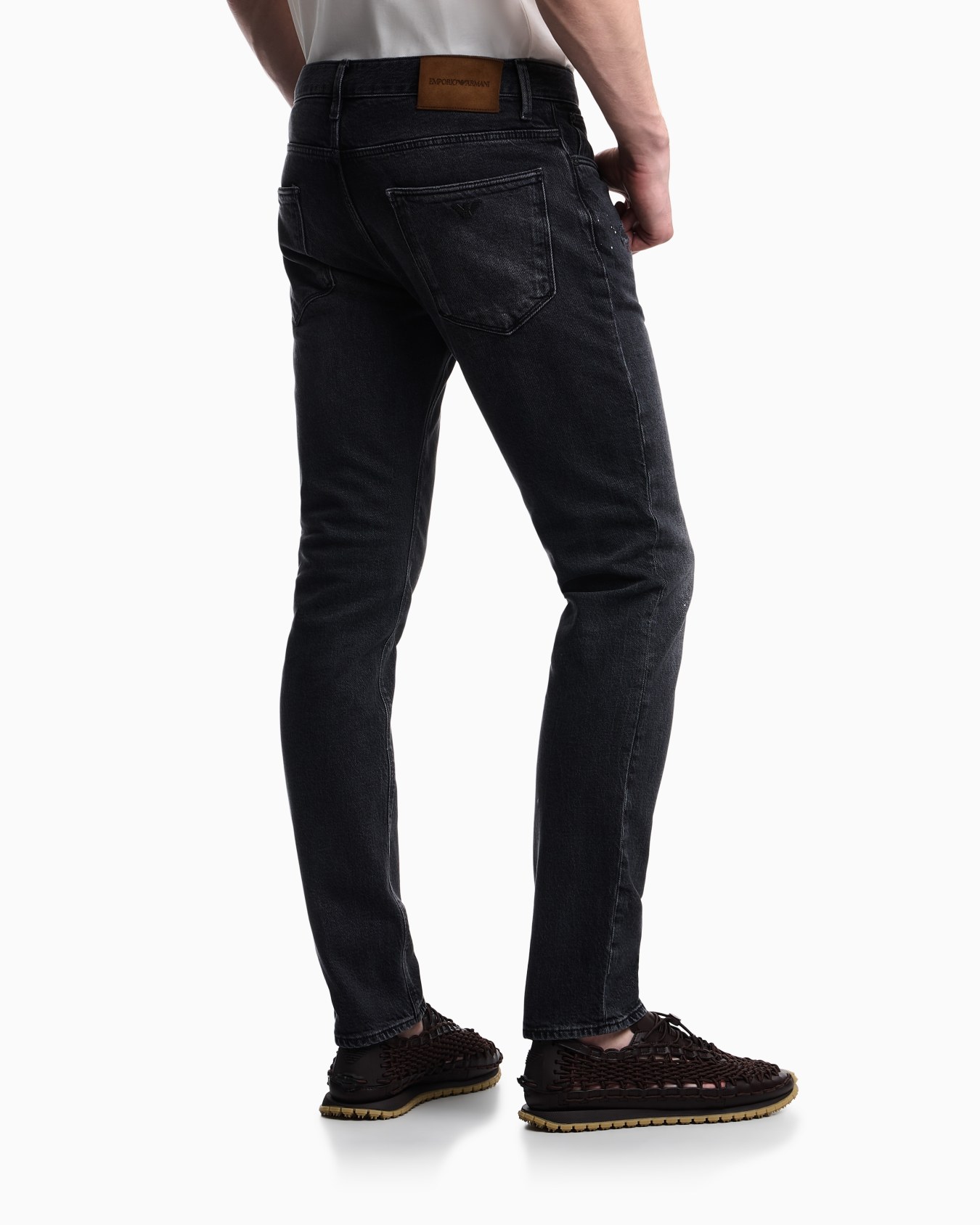 Five-pocket jeans slim fit distressed with paint splatters Slide 5