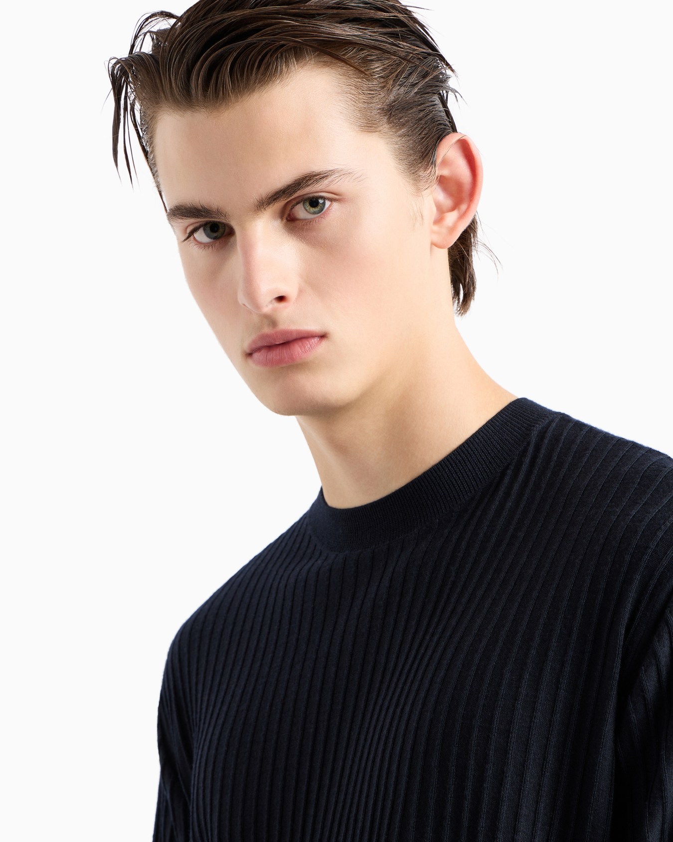 Travel Essential ribbed-effect virgin-wool jumper Slide 5