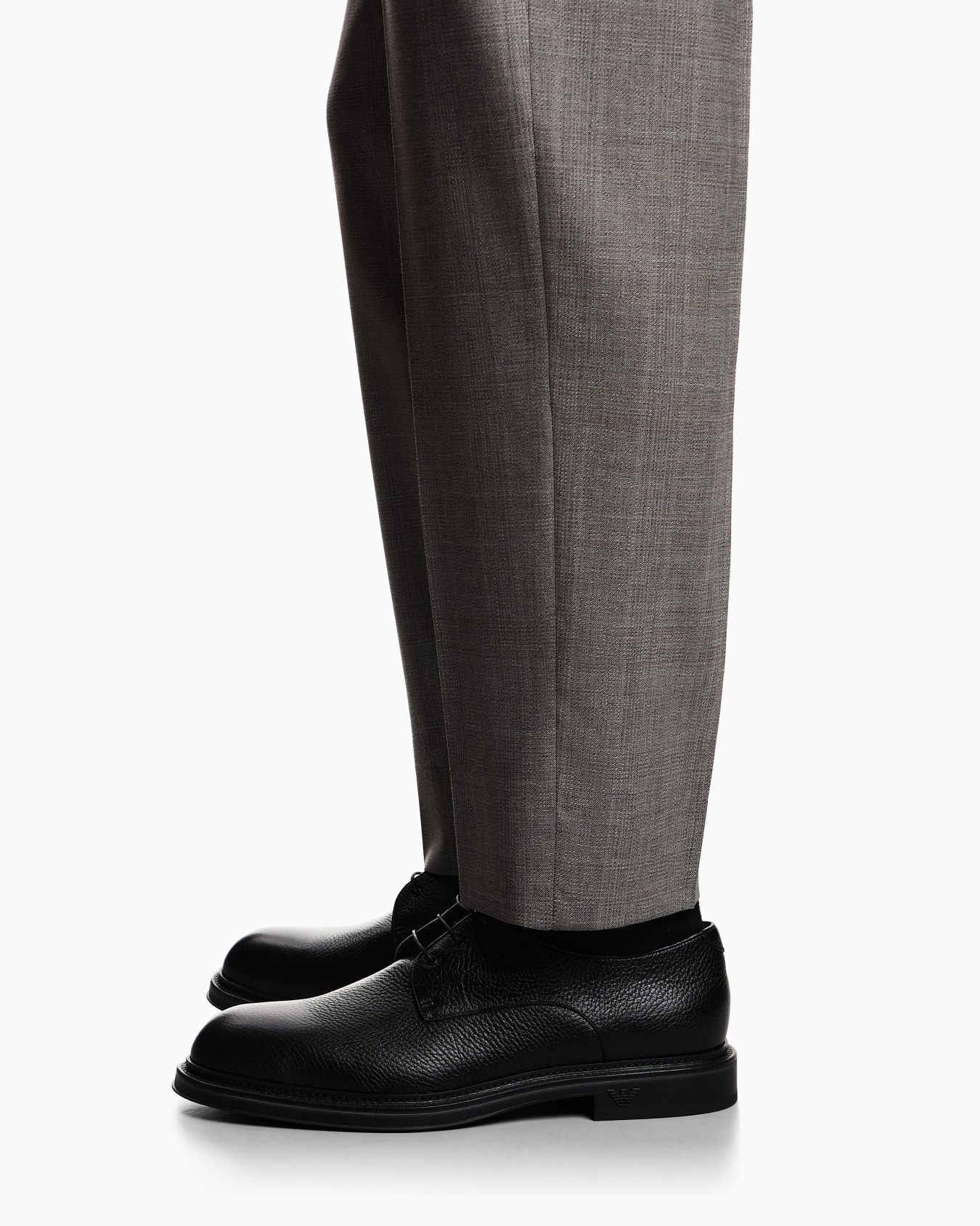 Muted Prince of Wales check mouliné wool suit Slide 4