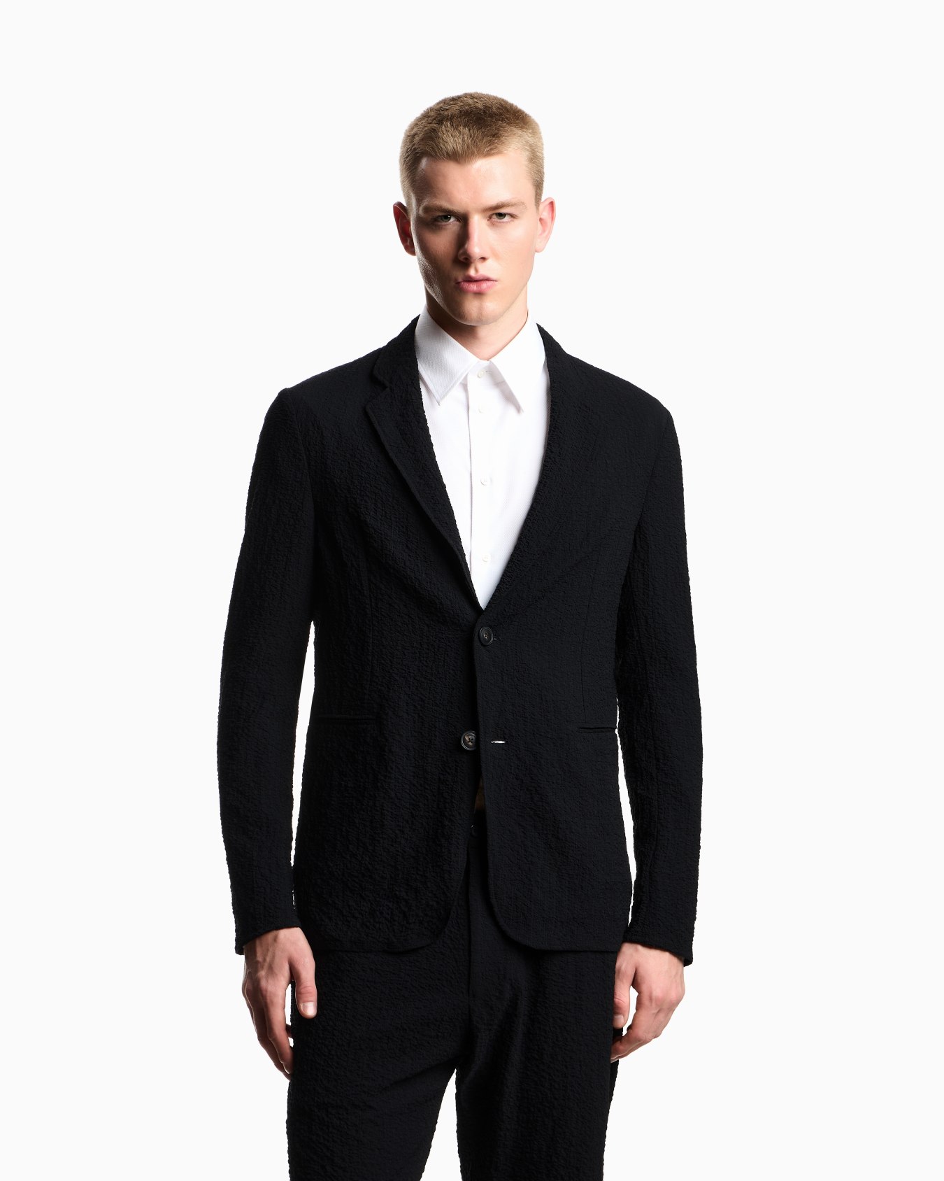 Single-breasted jacket in technical seersucker fabric Slide 3