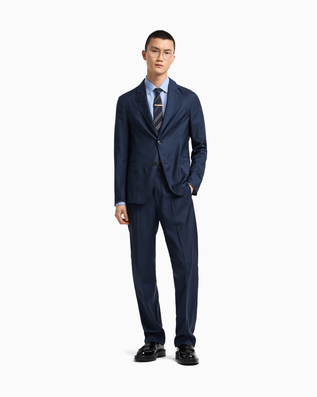 Icon single-breasted jacket in tropical light wool canvas Slide 2