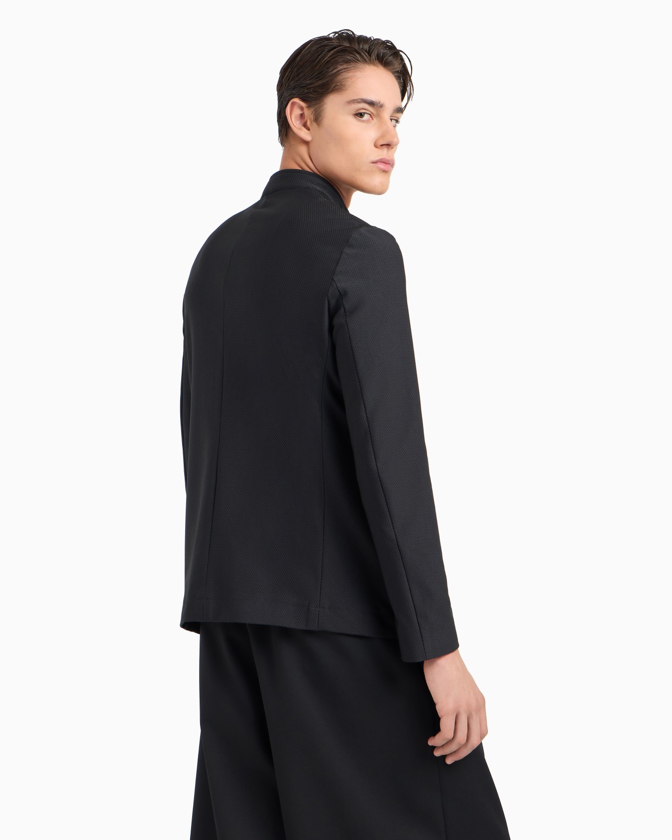 Technical-jersey zip jacket with guru collar and 3D-effect micro-pattern Slide 2
