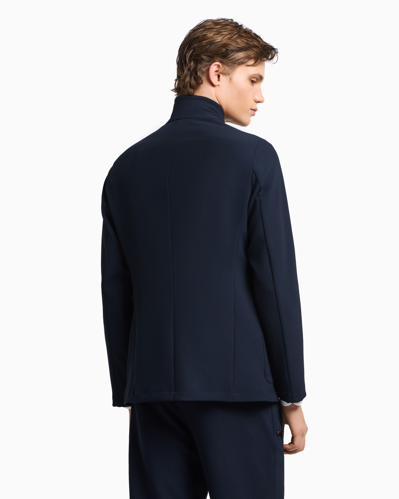 Icon guru-collar jacket with off-centre fastening, in three-dimensional piqué-effect crêpe jersey Slide 3