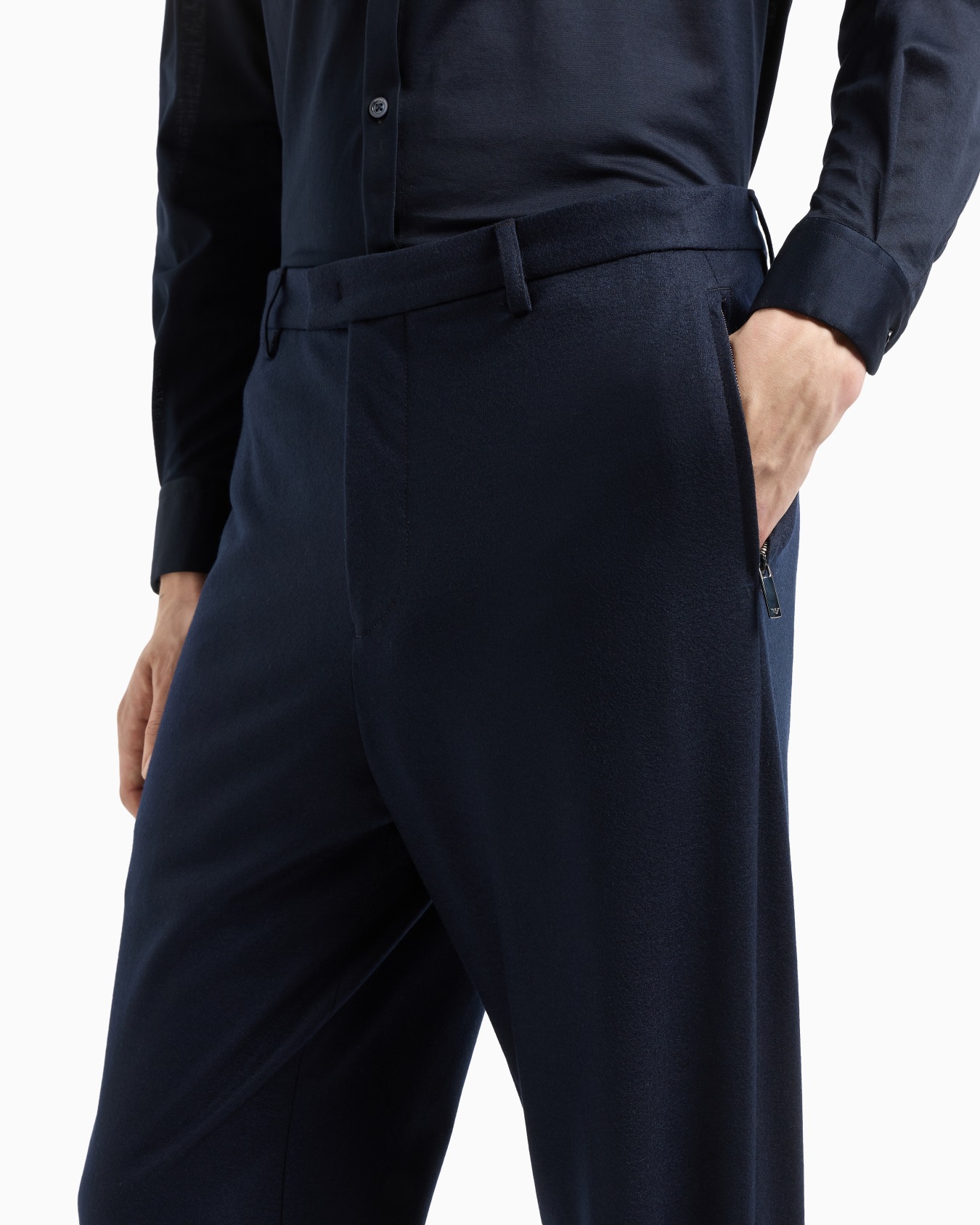 Ultra-light compact-jersey knit trousers Slide 4