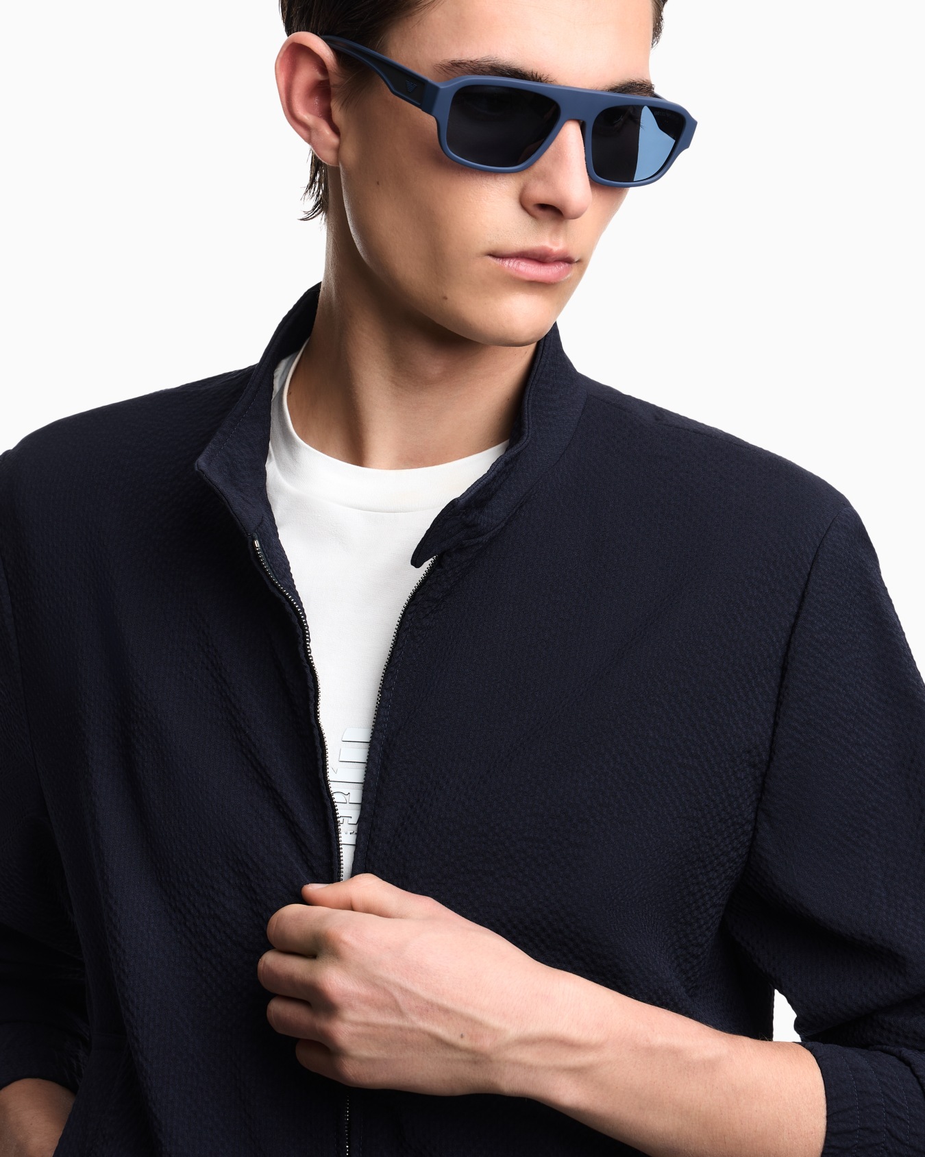 Light wool stretch seersucker blouson Slide 4