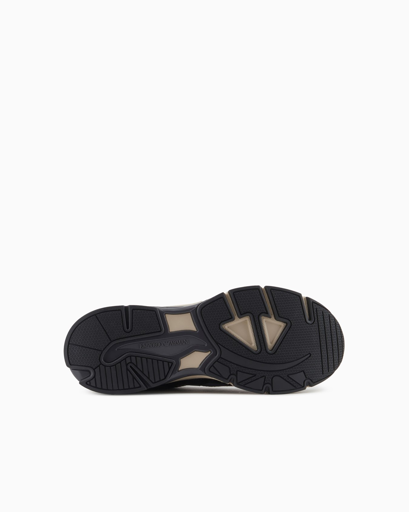 Travel Essential mesh and suede sneakers Slide 5