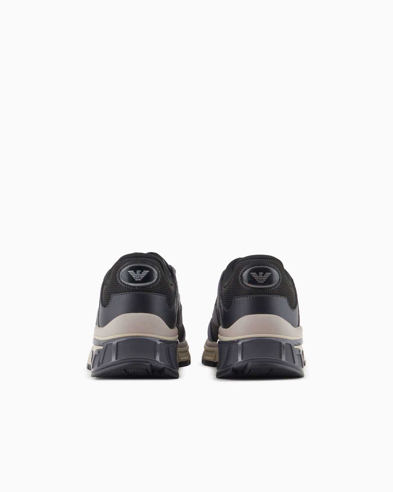 Travel Essential mesh and suede sneakers Slide 3