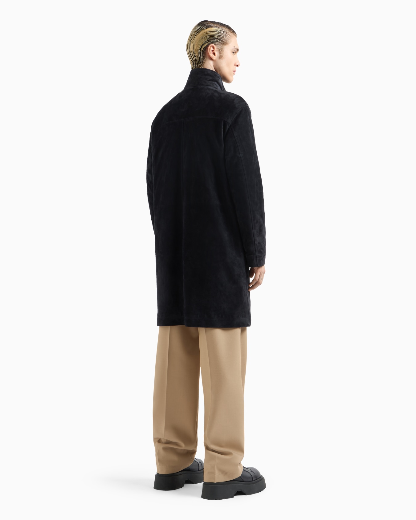 Goat suede relaxed-fit coat with removable inner jacket Slide 2