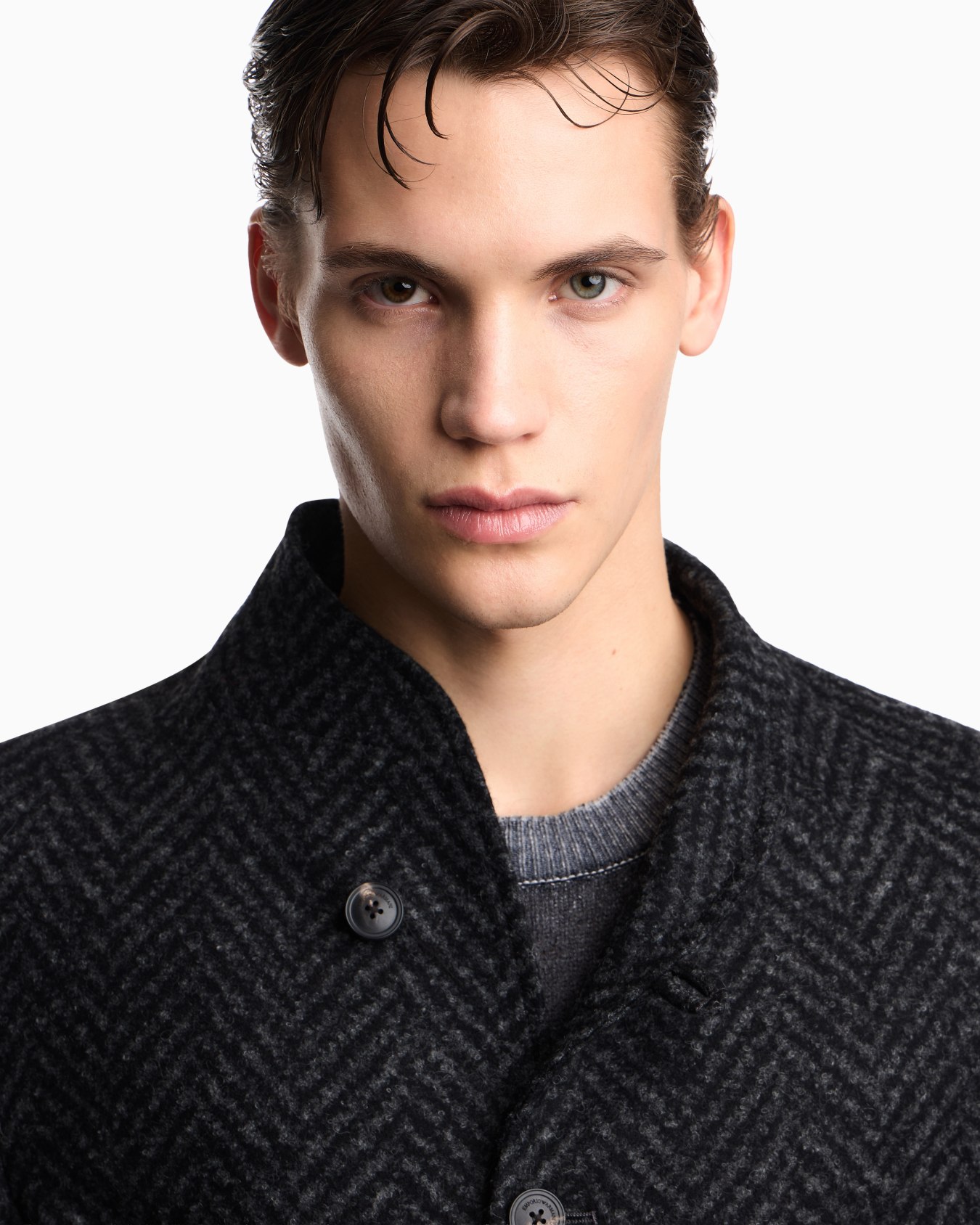 Guru-collar jacket in jacquard jersey with a chevron motif Slide 4