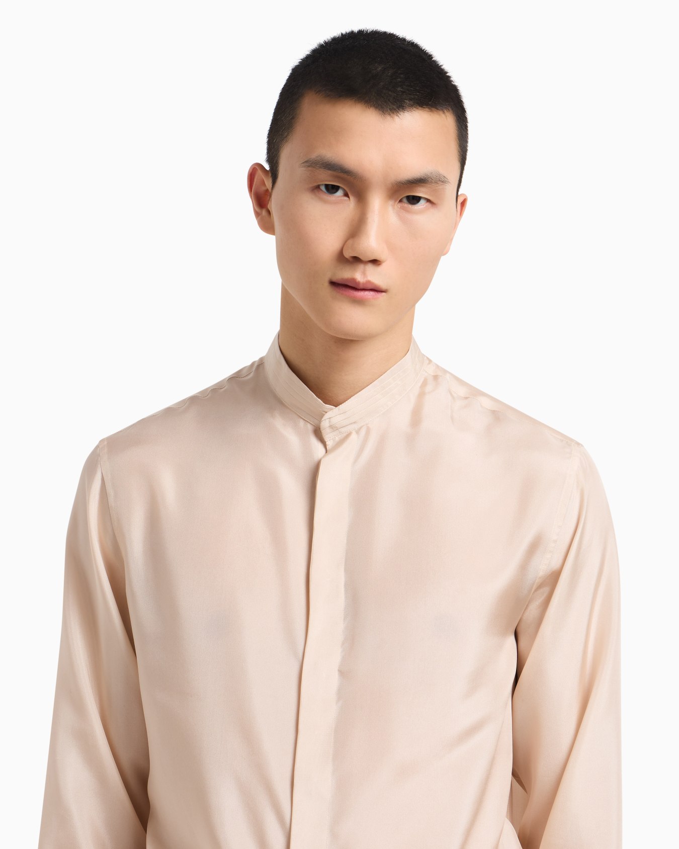 Camicia gollo guru plissé in pura seta Slide 5