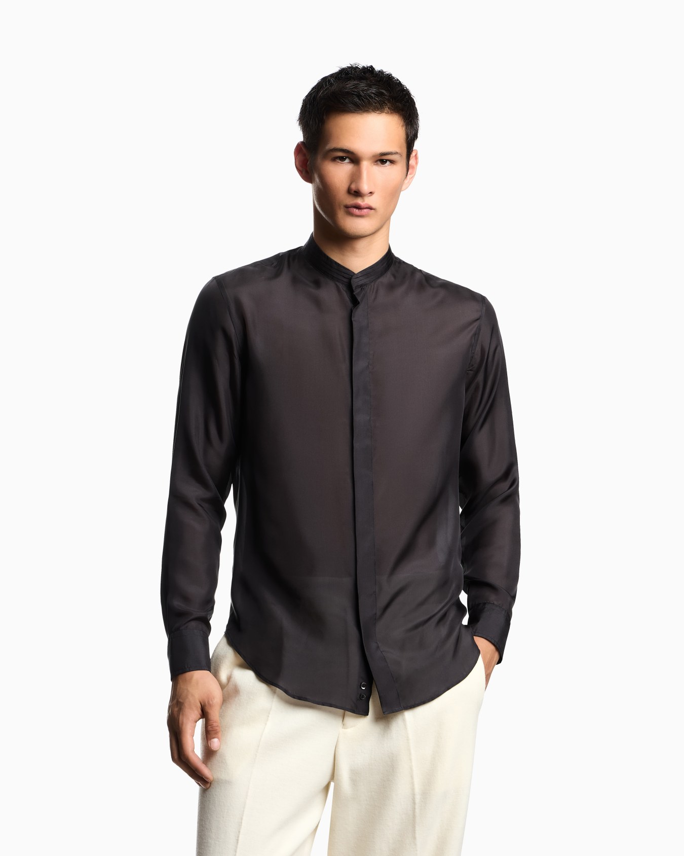 Camisa plisada de seda pura con cuello de tira Diapositiva 3