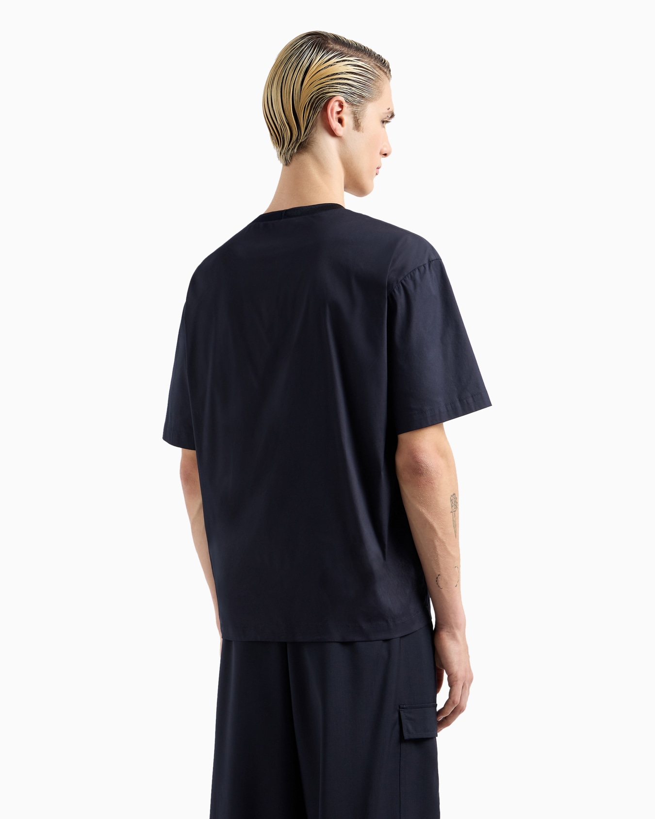 Stretch satin shirting T-shirt Slide 3