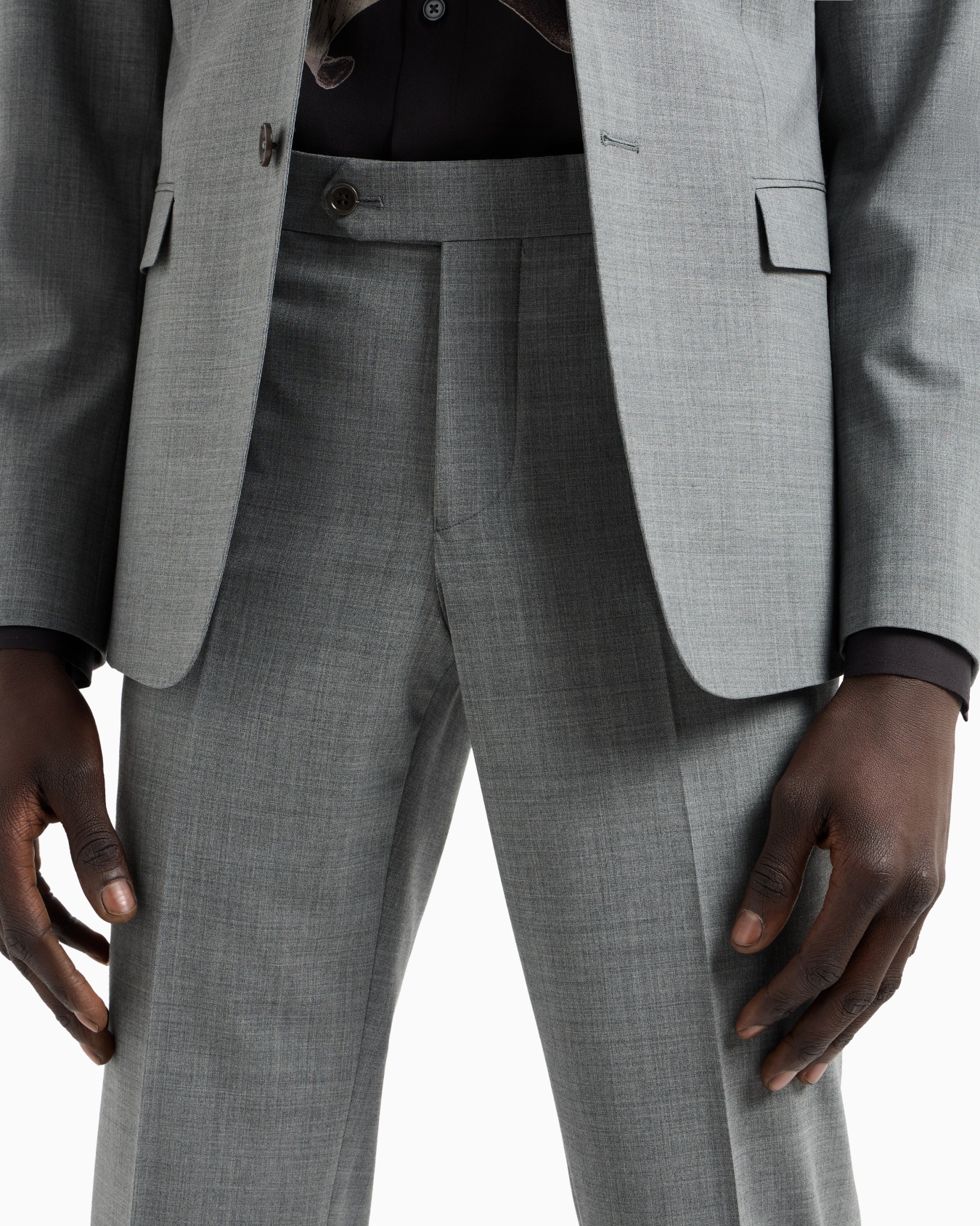 Single-breasted, slim-fit two-way stretch virgin wool suit Slide 5