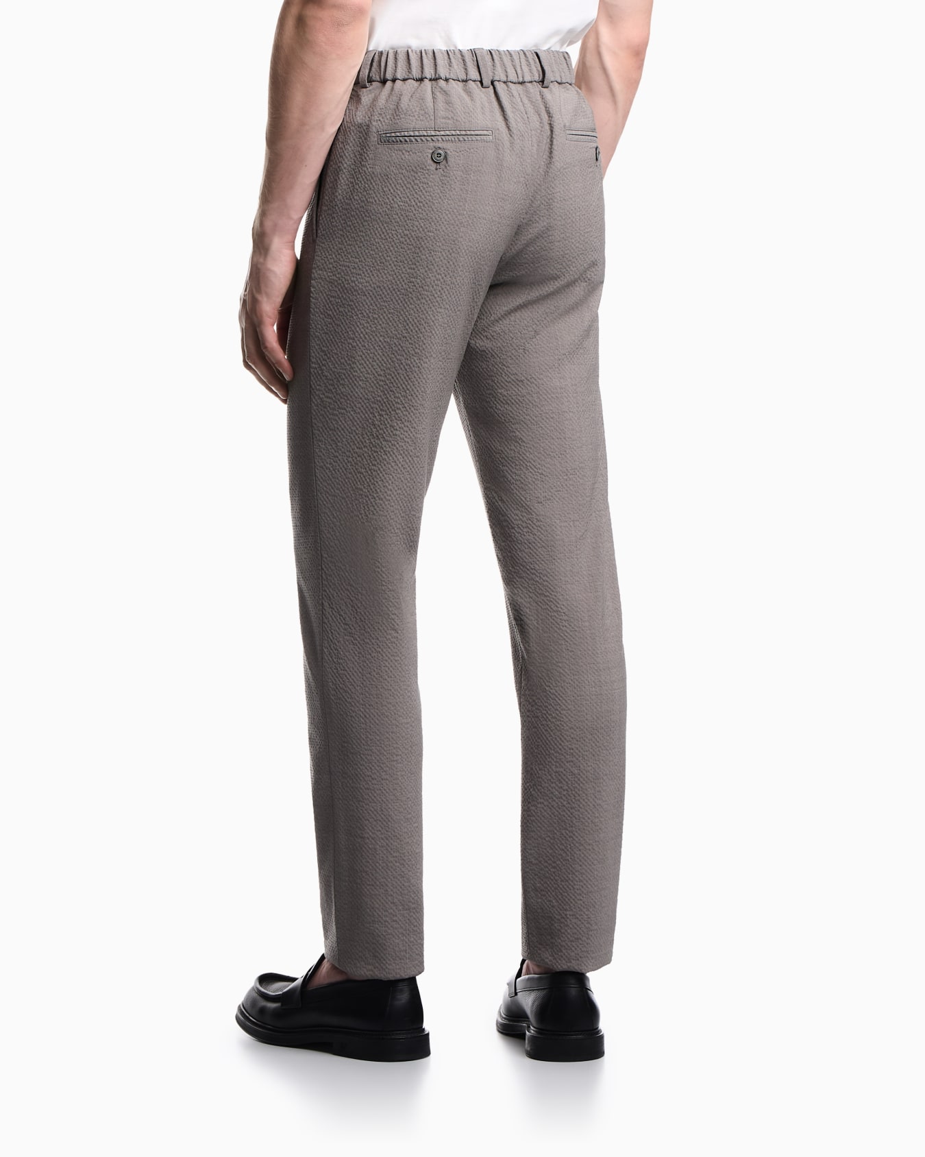 Chinos in light wool stretch seersucker Slide 2