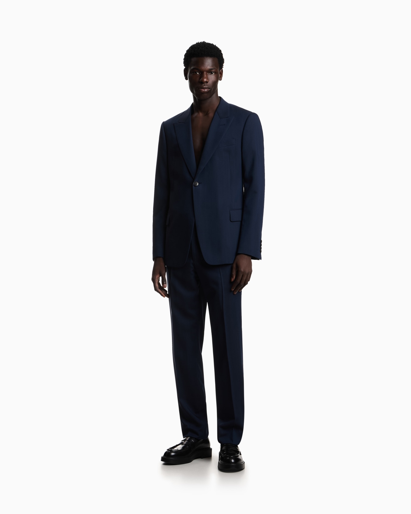 Light wool single-breasted suit 슬라이드 1