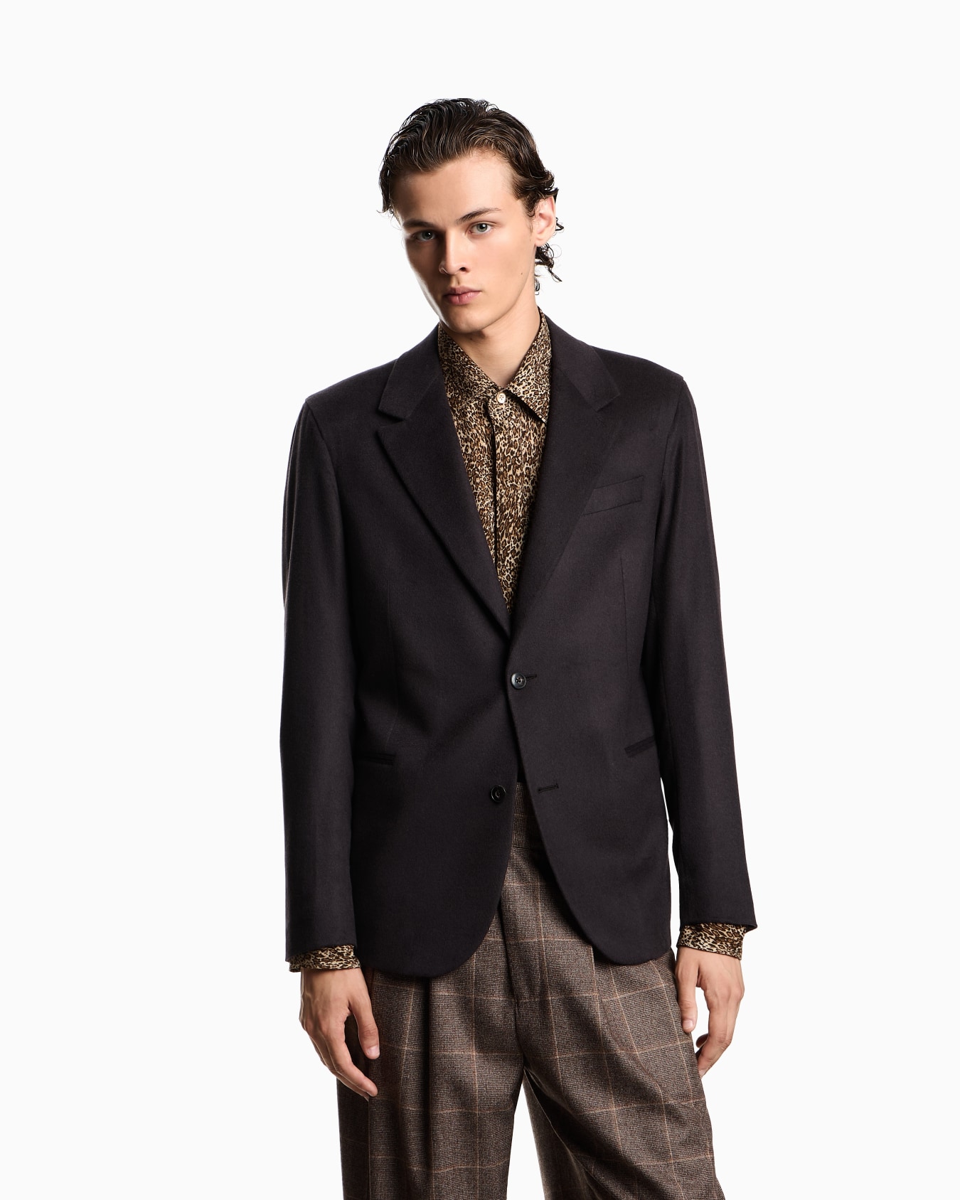 Single-breasted jacket in brushed pure Mongolian cashmere Slide 3