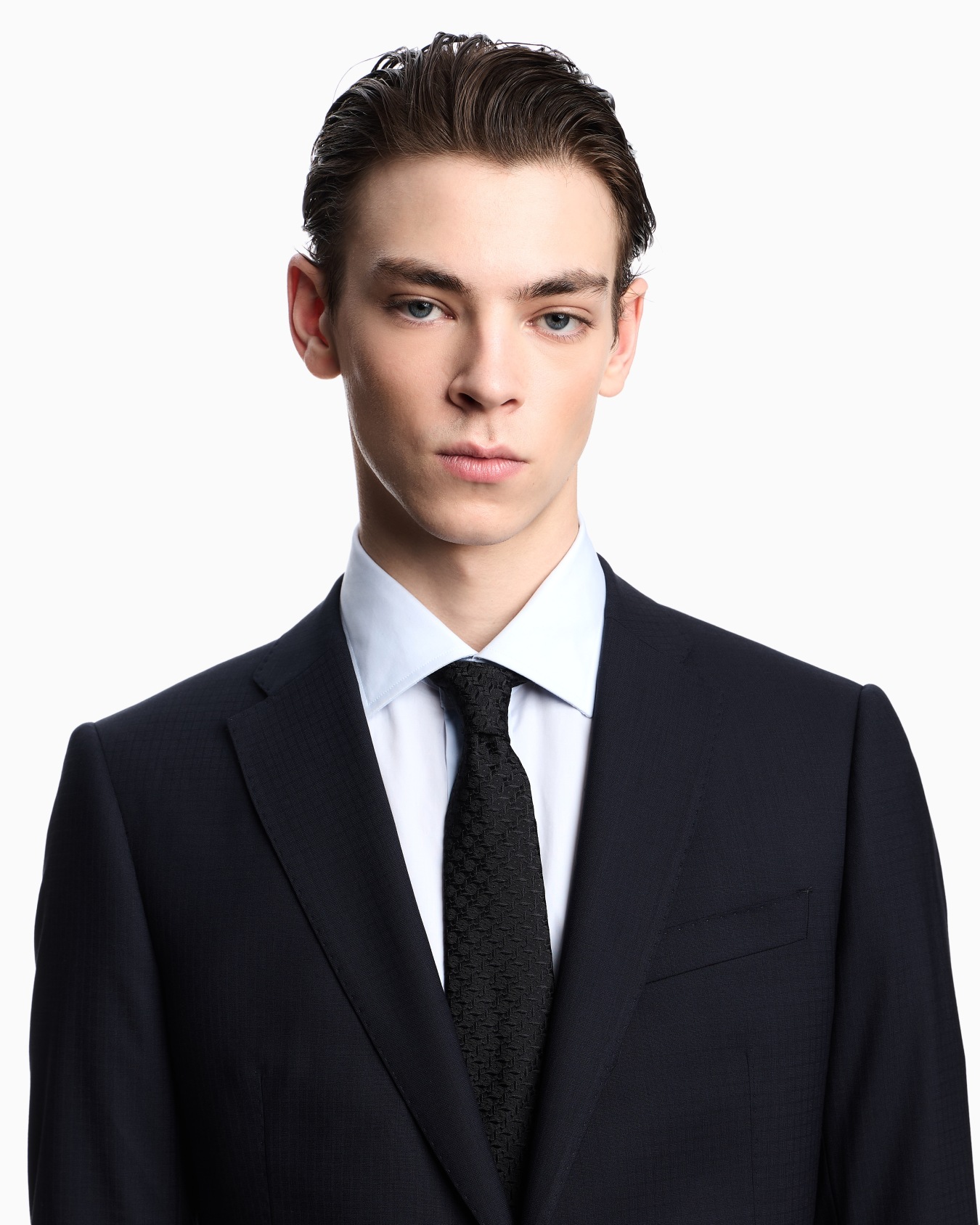 Regular-fit, single-breasted suit in natural stretch, tropical light wool Slide 3