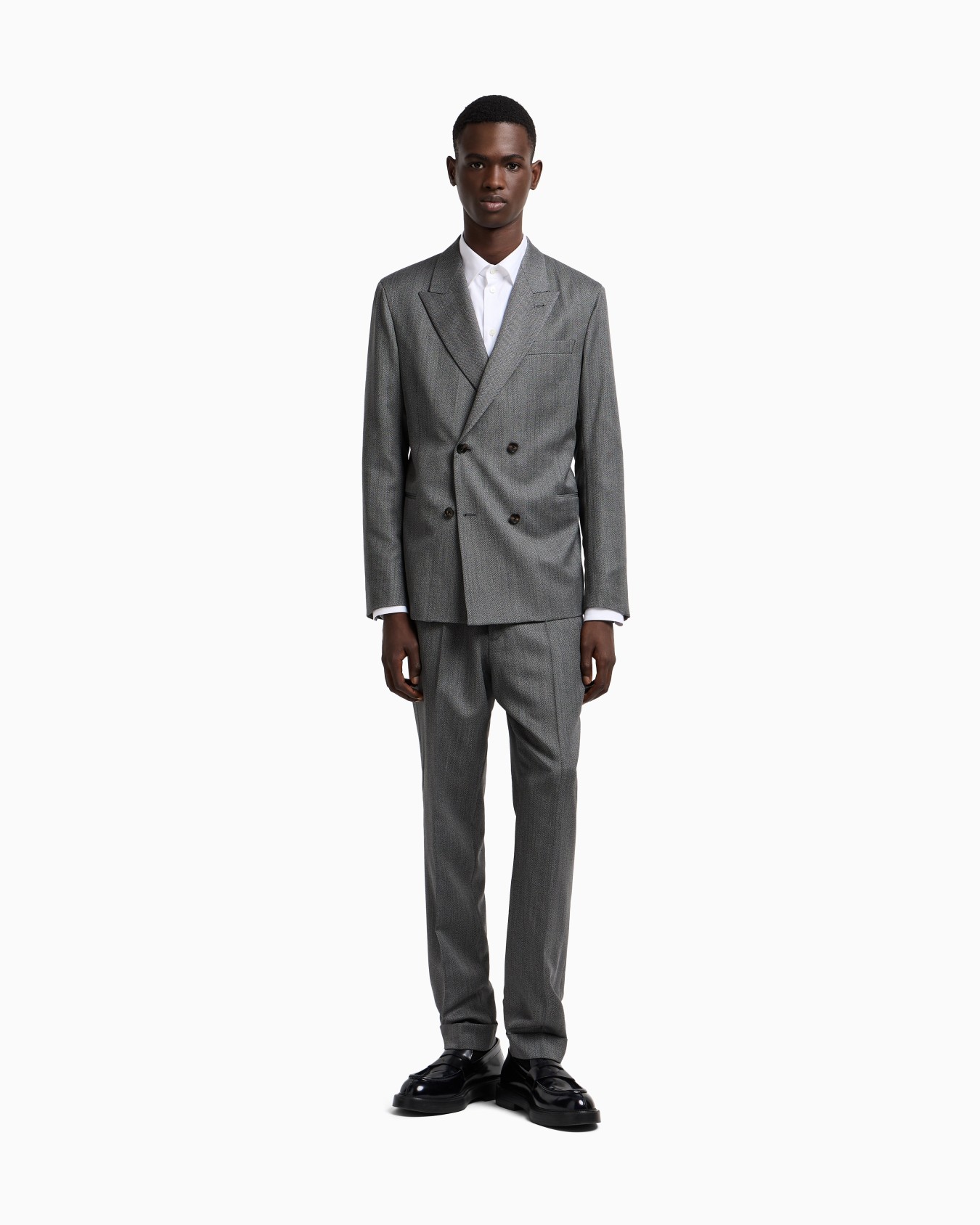 Double-breasted suit in Cheviot-effect armure virgin wool Slide 3