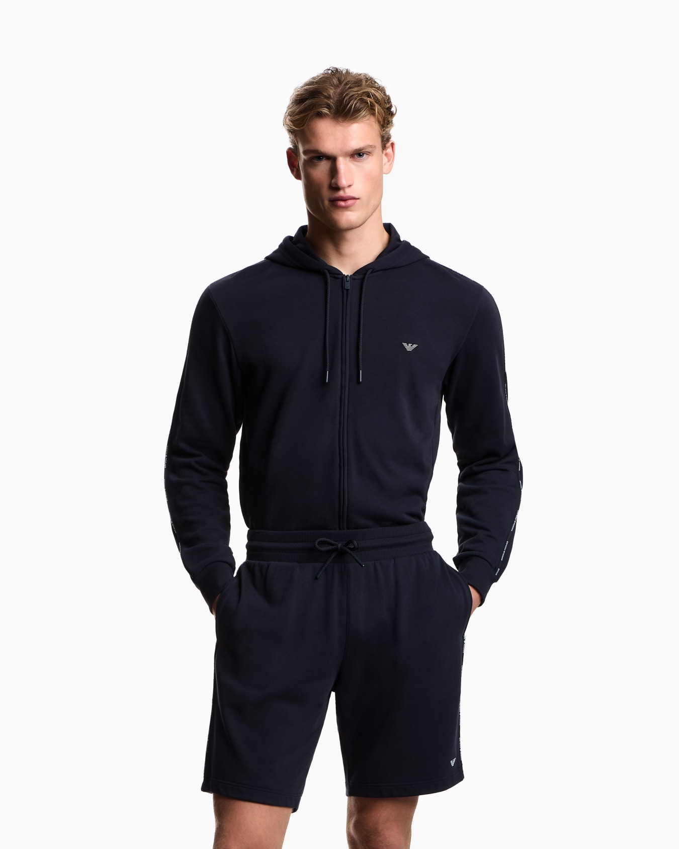 Pantalones cortos de estar por casa Diapositiva 1