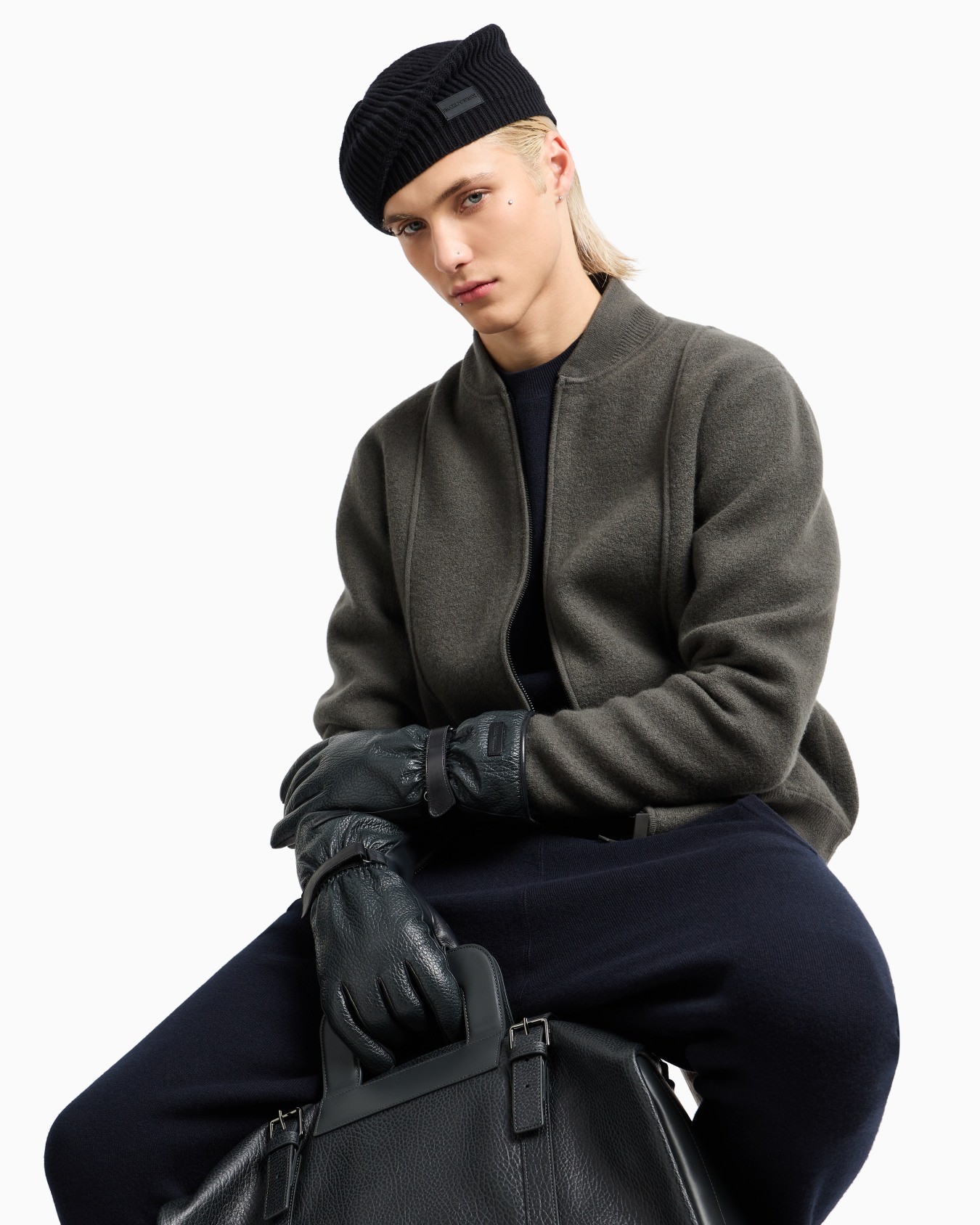 Icon zipped blouson in a virgin-wool knit Slide 5