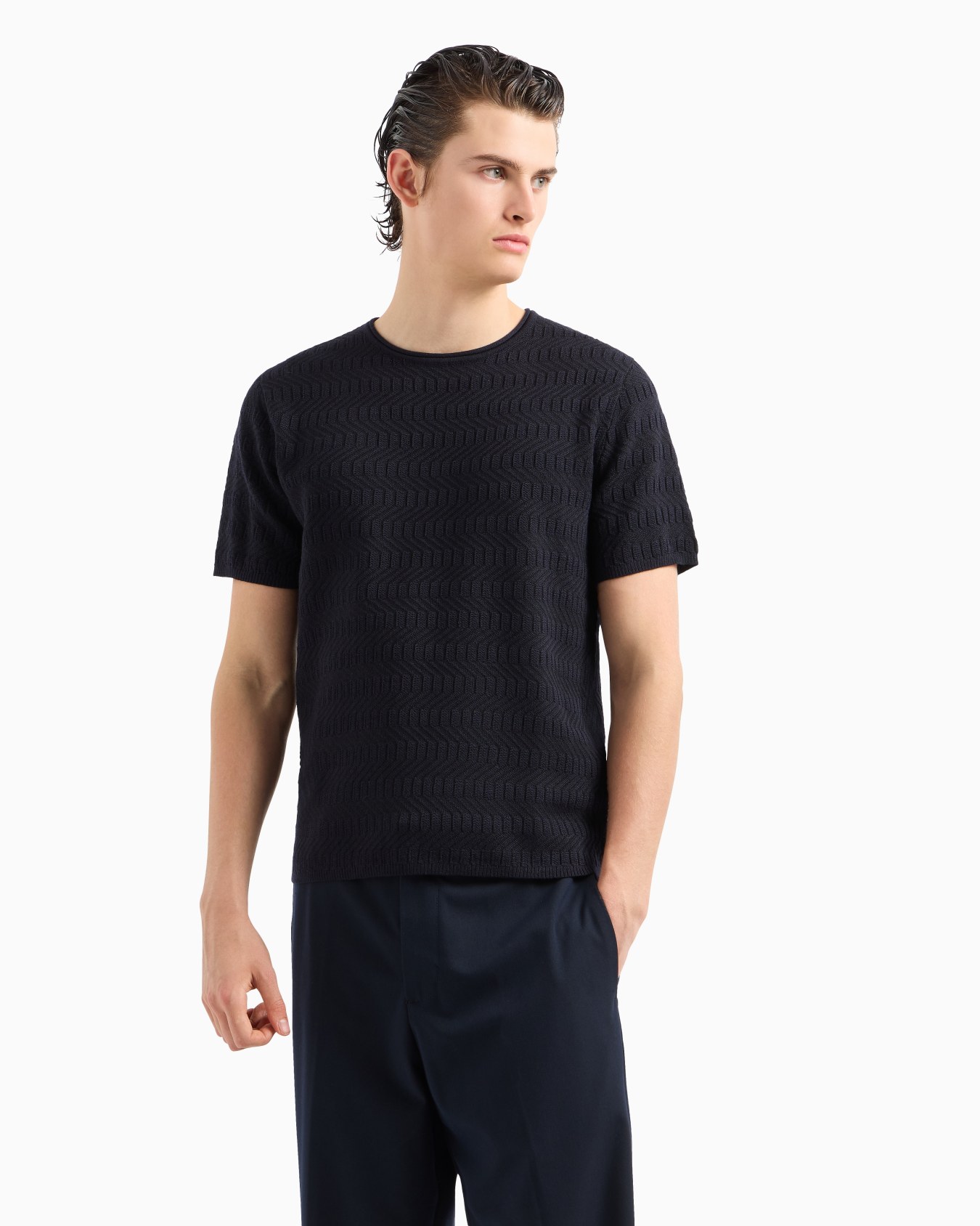Icon Pullover mit Rundhalsausschnitt aus Jacquard-Schurwolle mit optischem zweifarbigem Motiv Folie 1