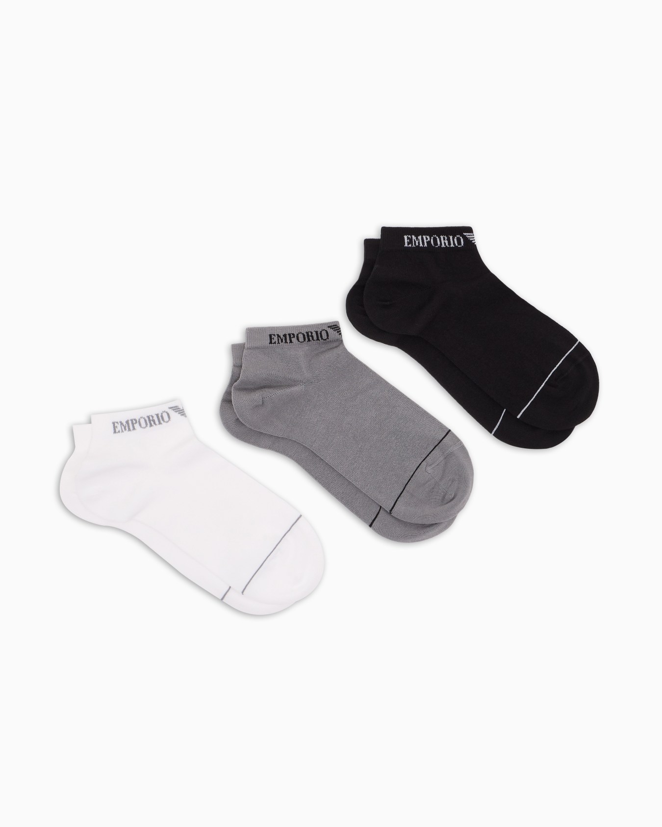 Three-pack of Extended logo ankle socks Slide 0