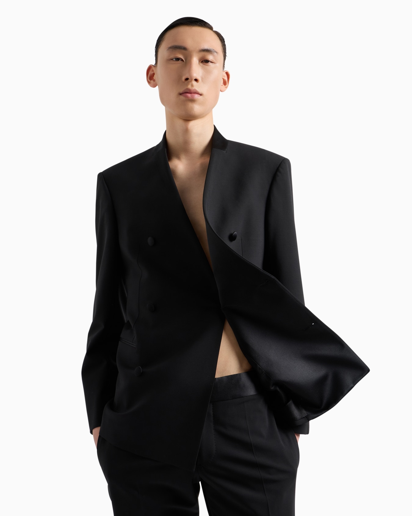 Double-breasted blazer in two-way stretch virgin wool canvas with satin collar Slide 5