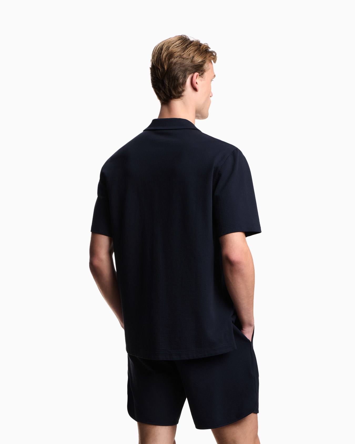 Loungewear shirt in seersucker jersey Slide 2