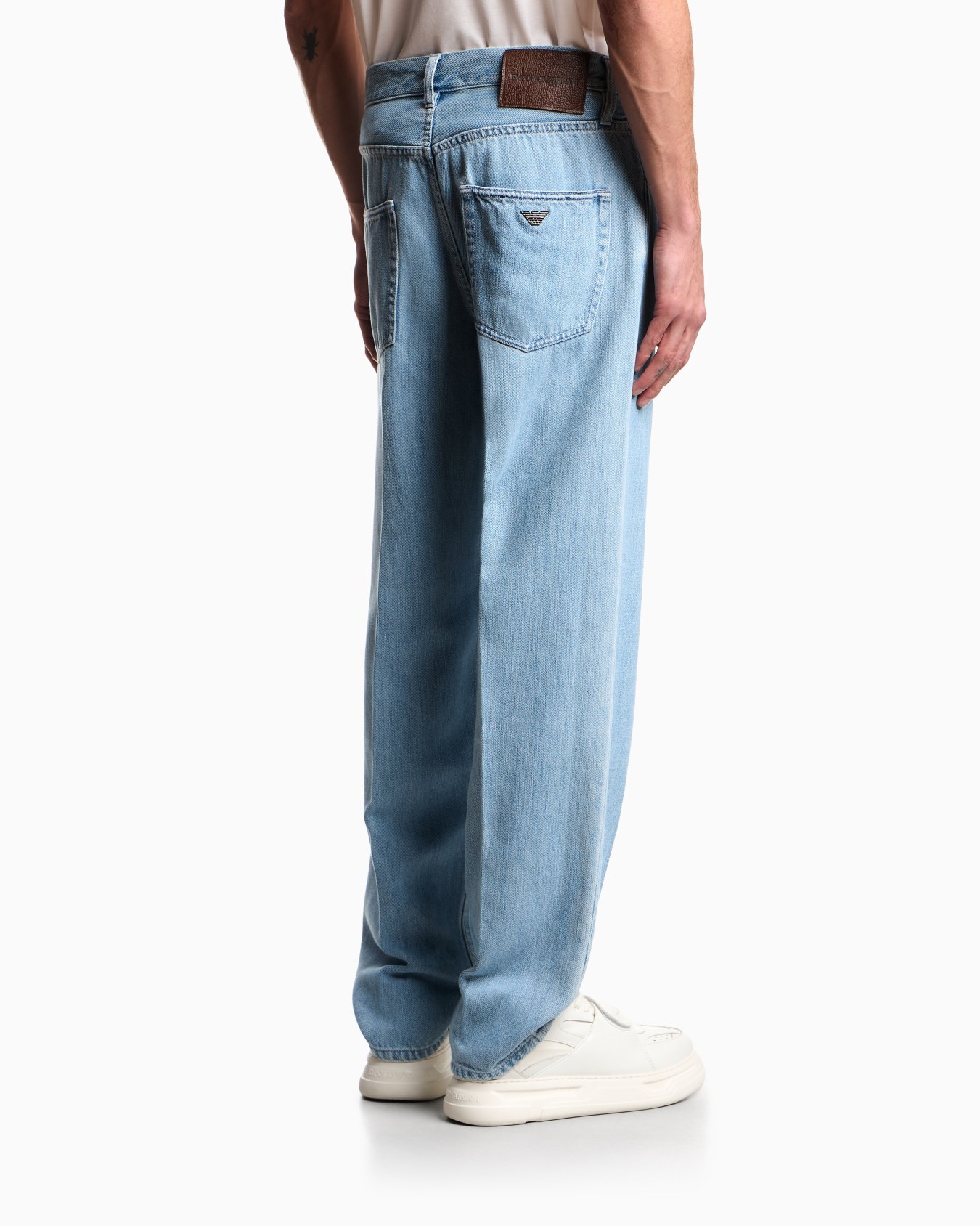 ルーズジーンズ スライドする 2