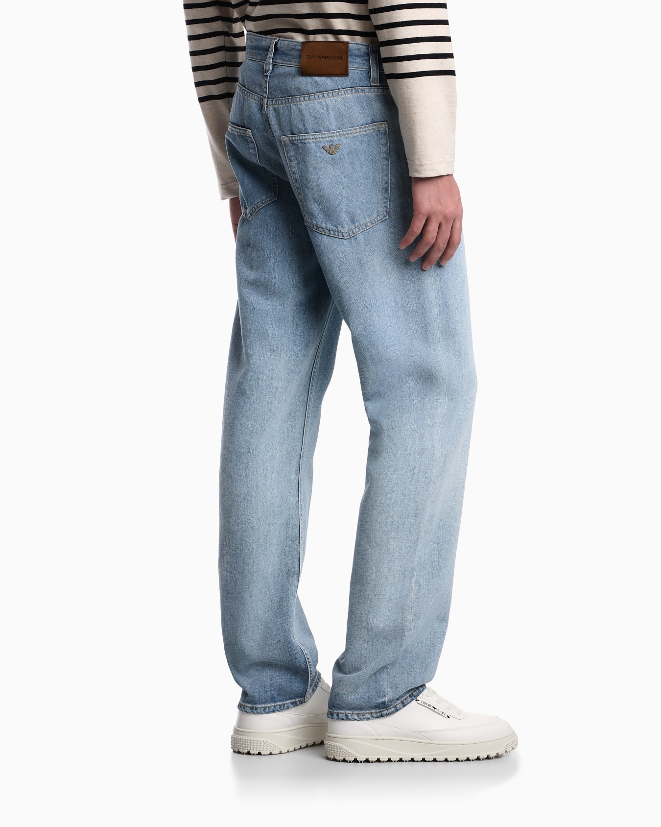 Five-pocket denim jeans in a faded cotton and linen blend Slide 5