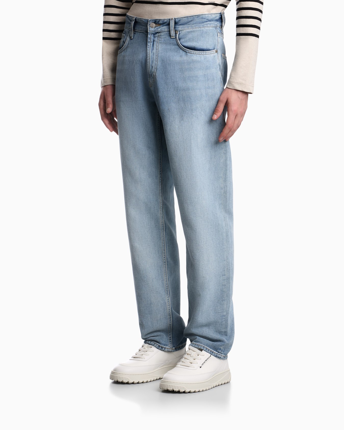 Five-pocket denim jeans in a faded cotton and linen blend Slide 3