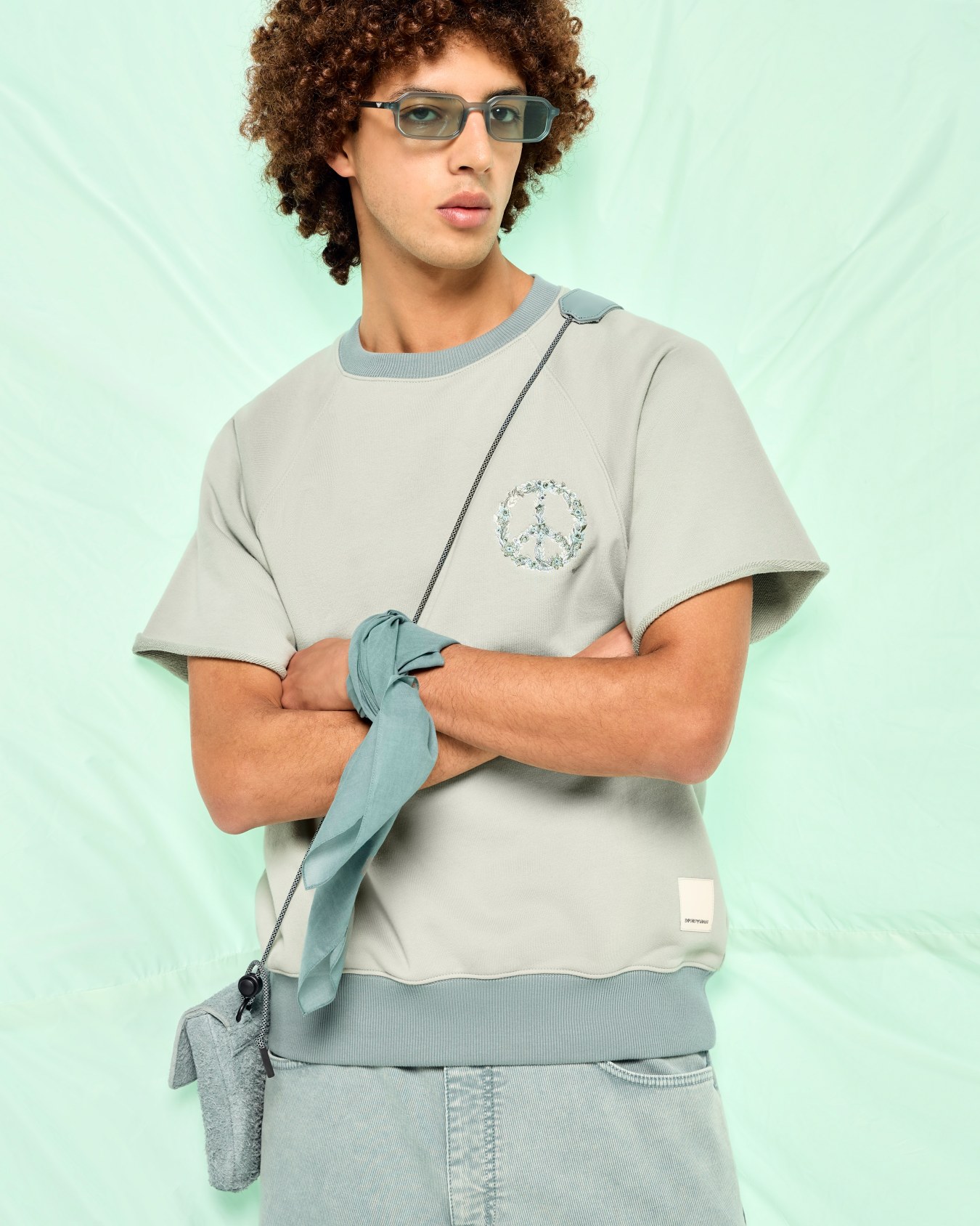 ASV short-sleeved jersey sweatshirt from the Peace capsule collection Slide 6