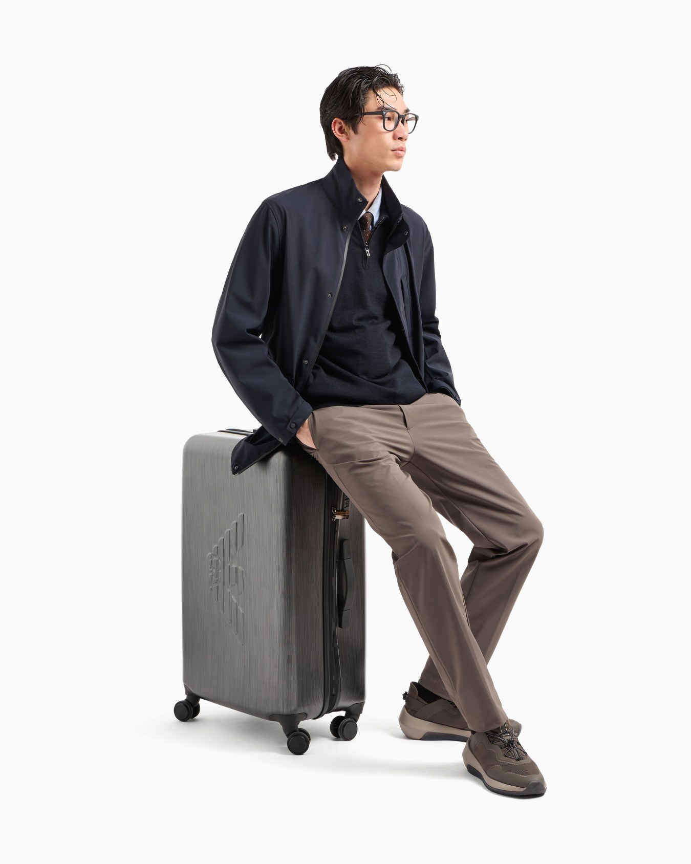 Travel Essentials water-repellent nylon blouson Slide 2