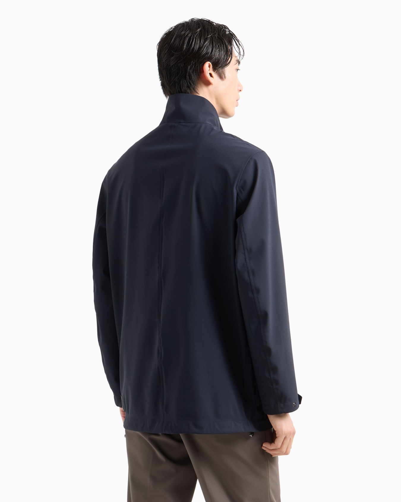 Travel Essentials water-repellent nylon blouson Slide 3