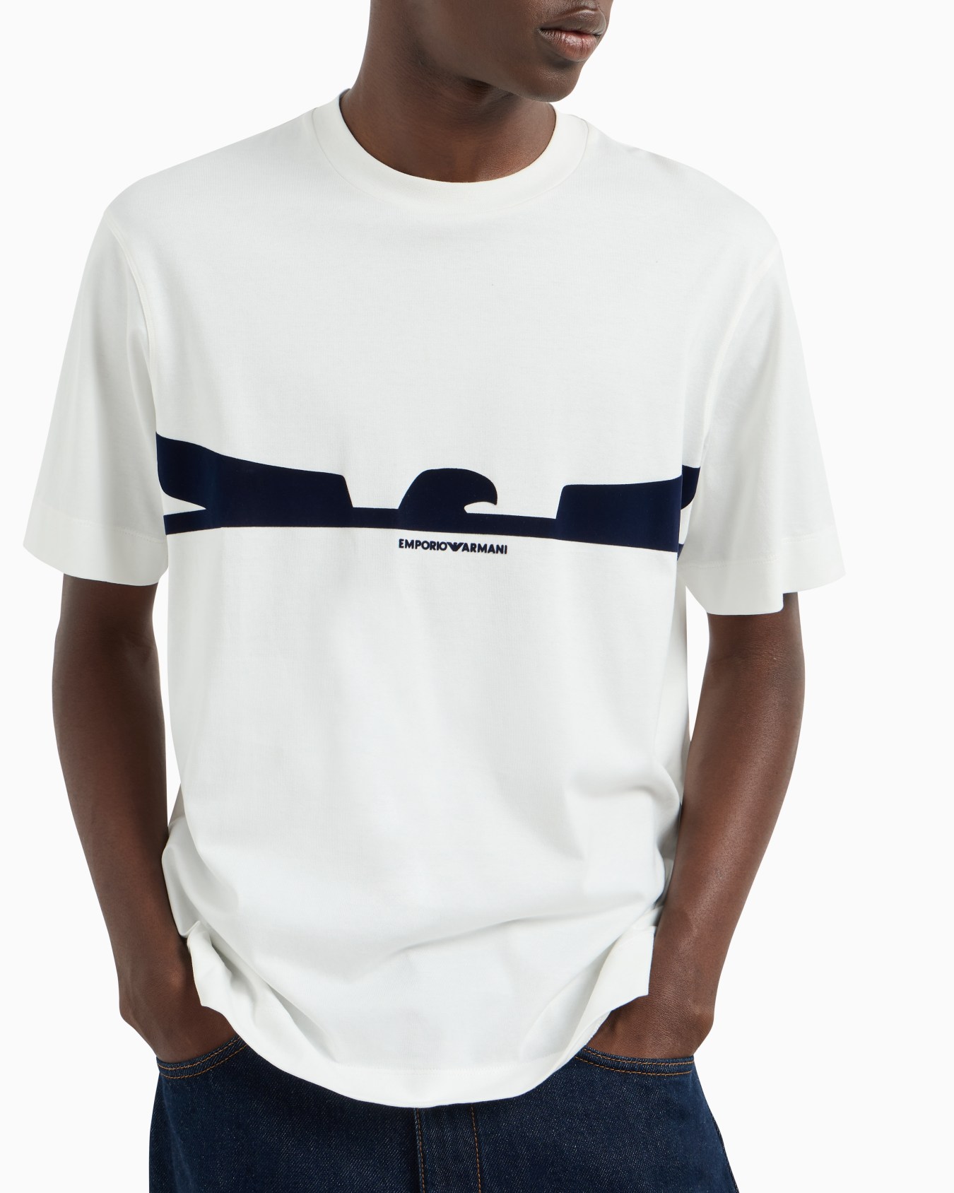 ASV Jersey T-shirt with contoured eagle flocked print Slide 4