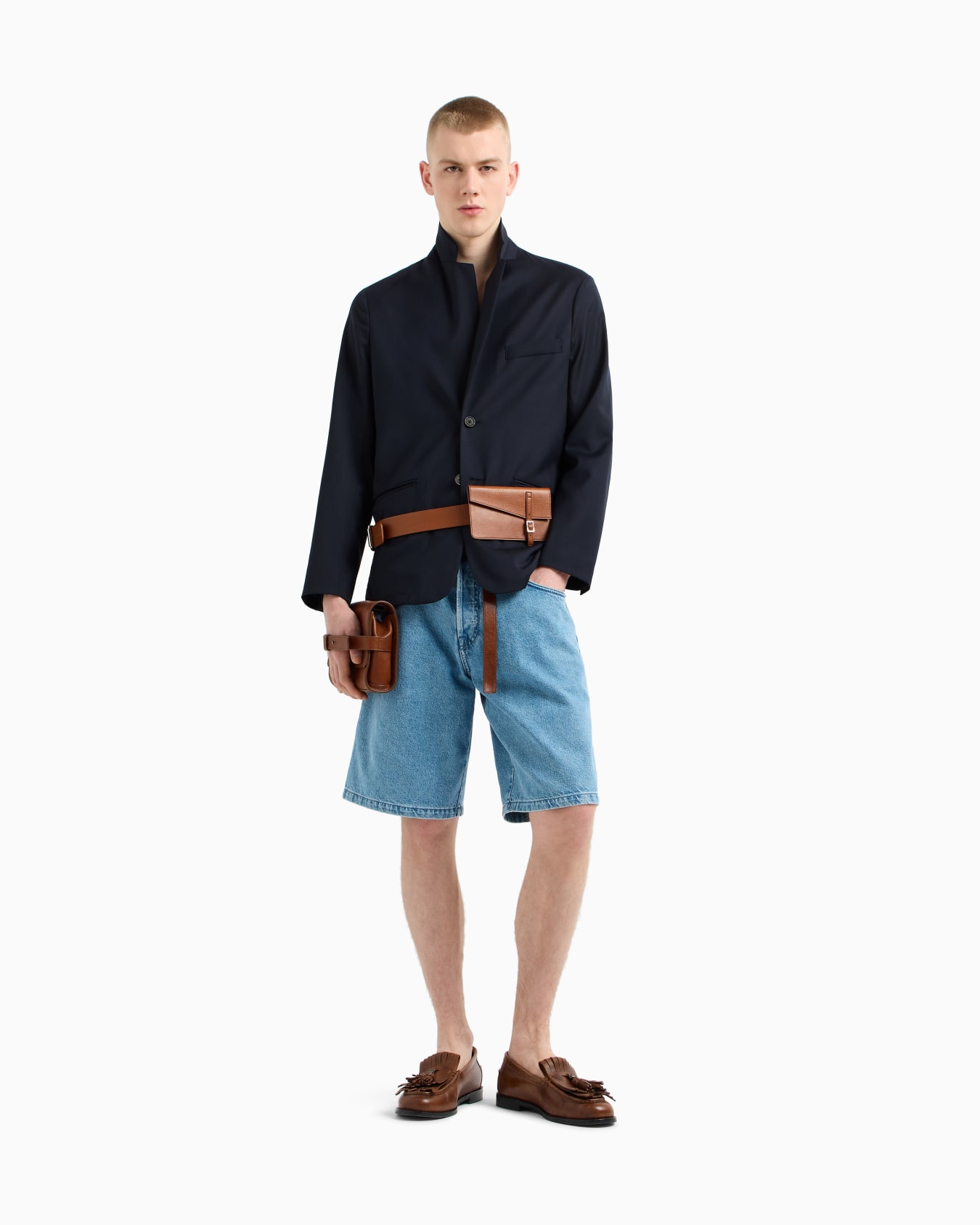 Single-breasted jacket in a lightweight virgin-wool blend twill Slide 1