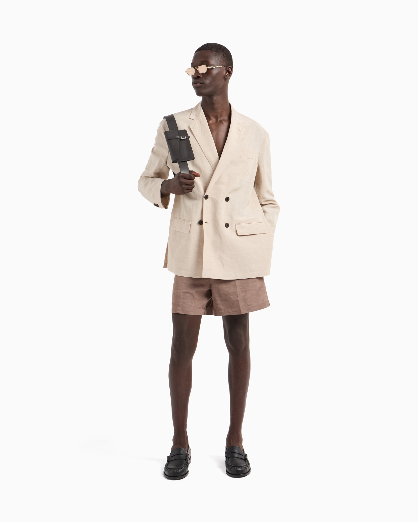 Linen-blend shorts Slide 2